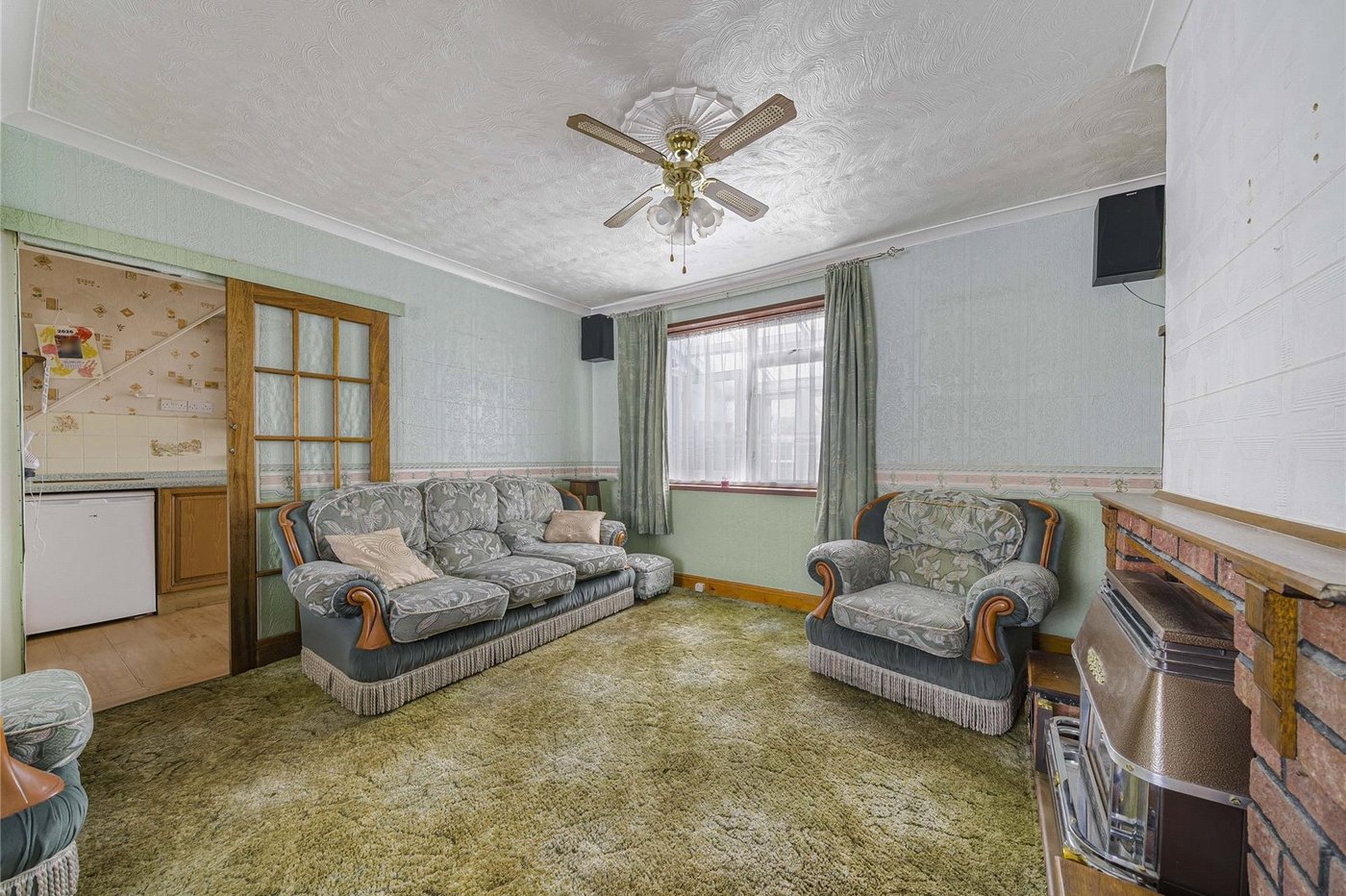 3 bedroom house for sale in Swanscombe | Robinson Jackson