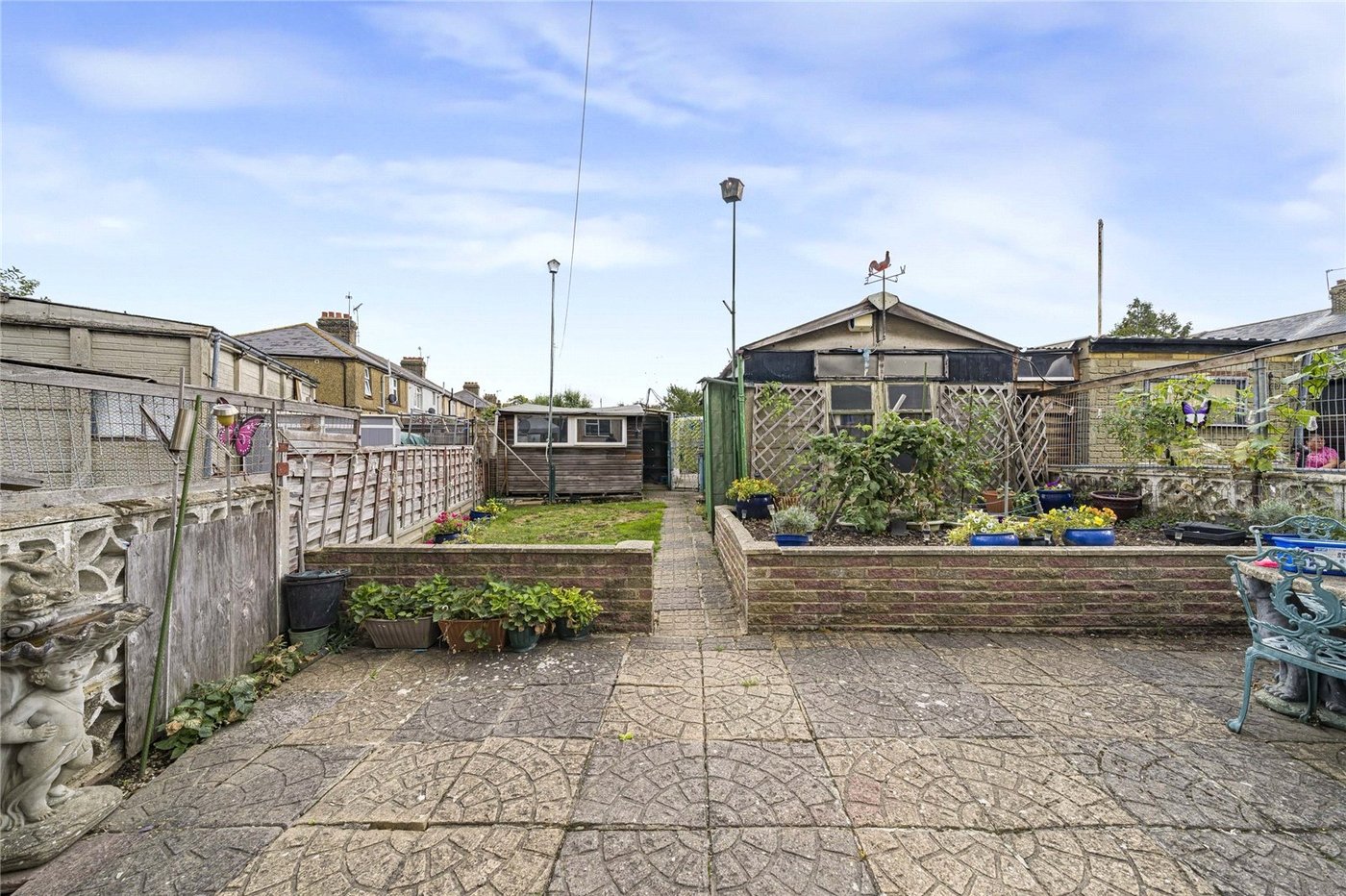3 bedroom house for sale in Swanscombe | Robinson Jackson