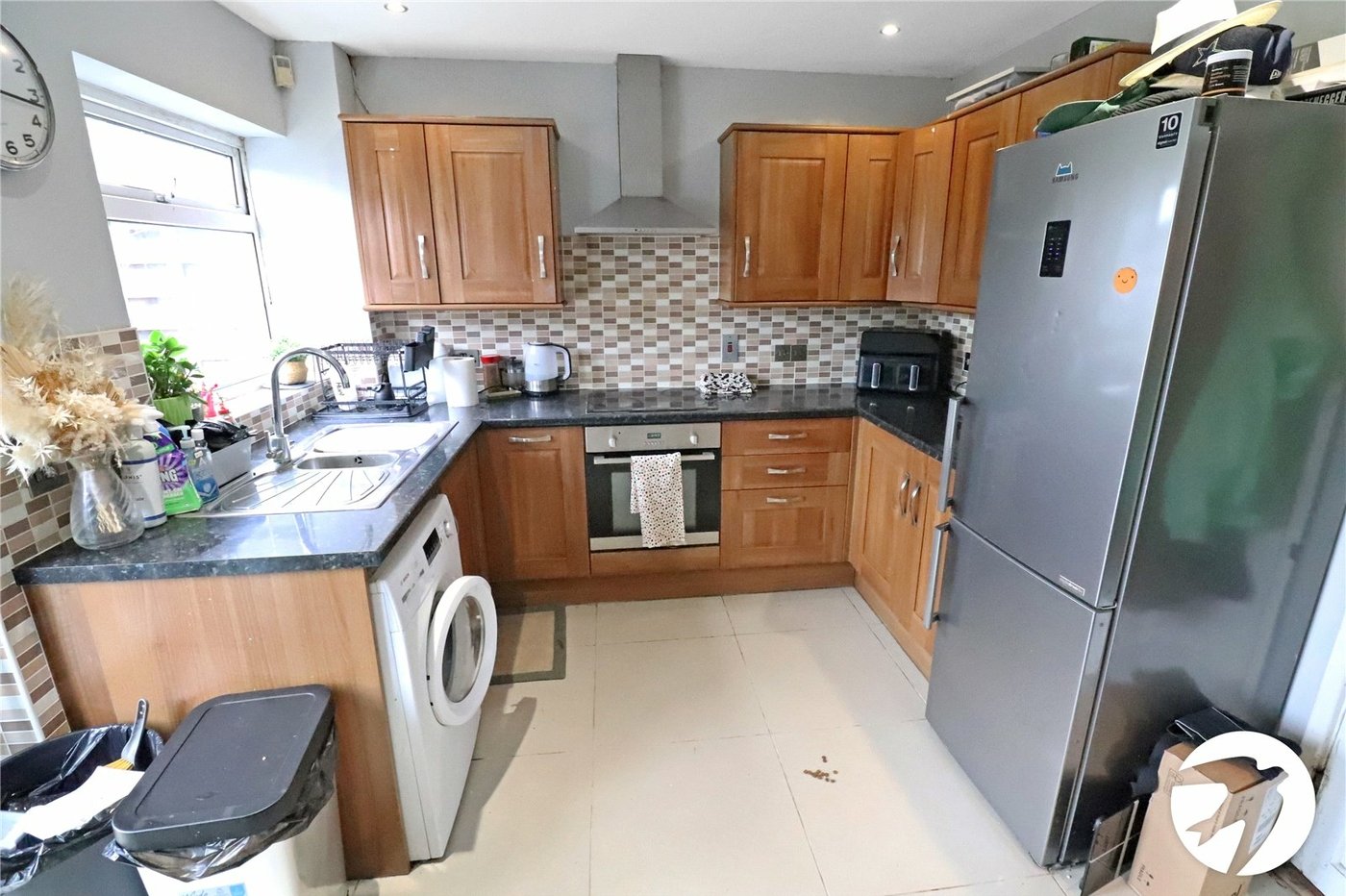 2 bedroom house for sale in London | Robinson Jackson