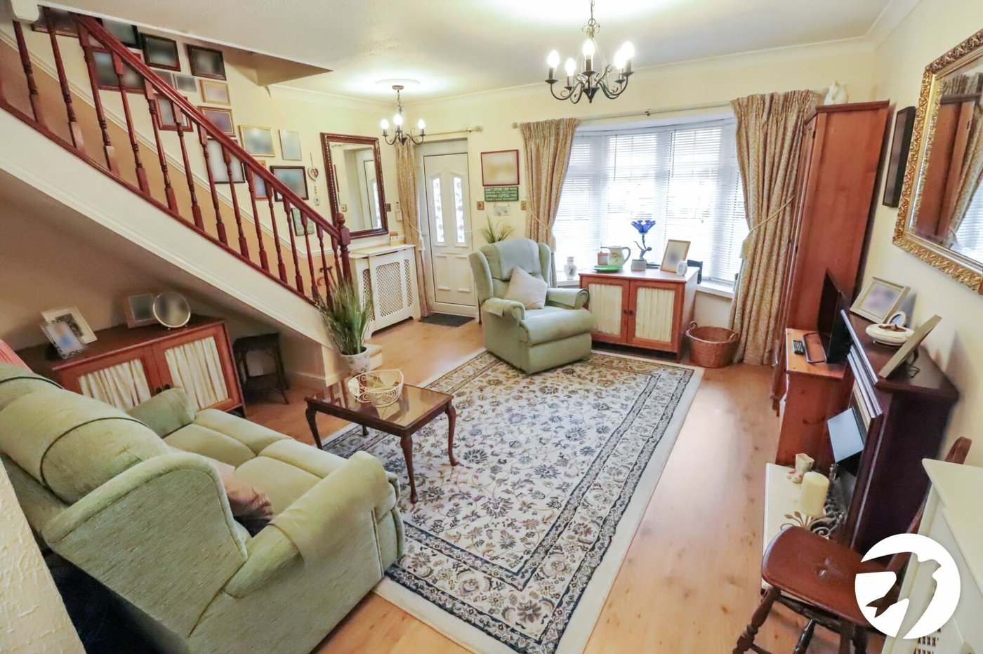 2 bedroom house for sale in London | Robinson Jackson