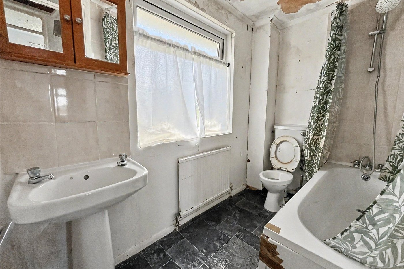 3 bedroom house for sale in Lordswood | Robinson Michael & Jackson
