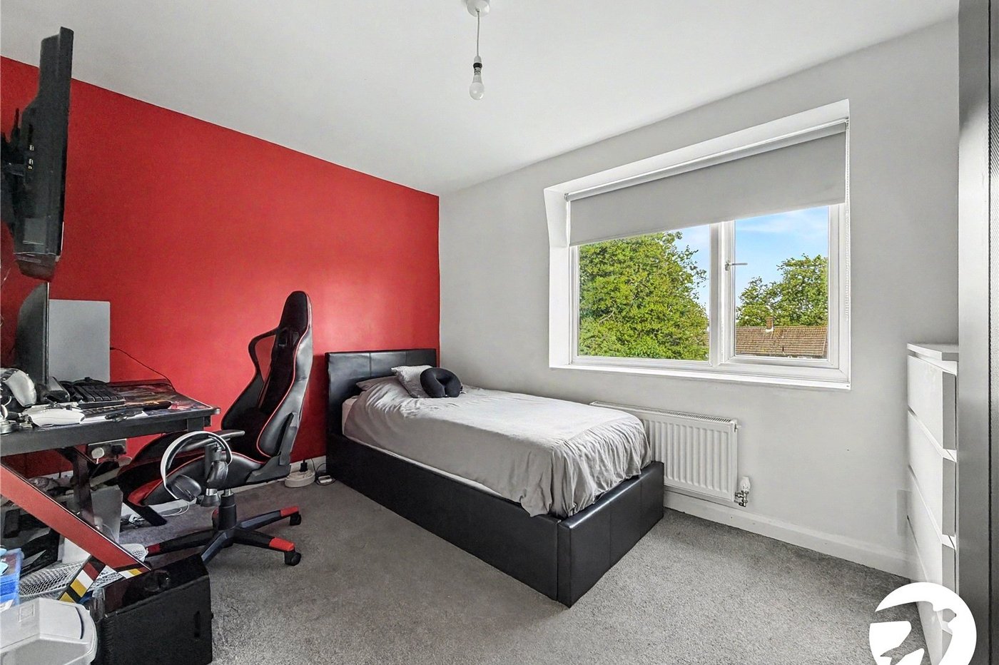 3 bedroom house for sale in Rochester | Robinson Michael & Jackson