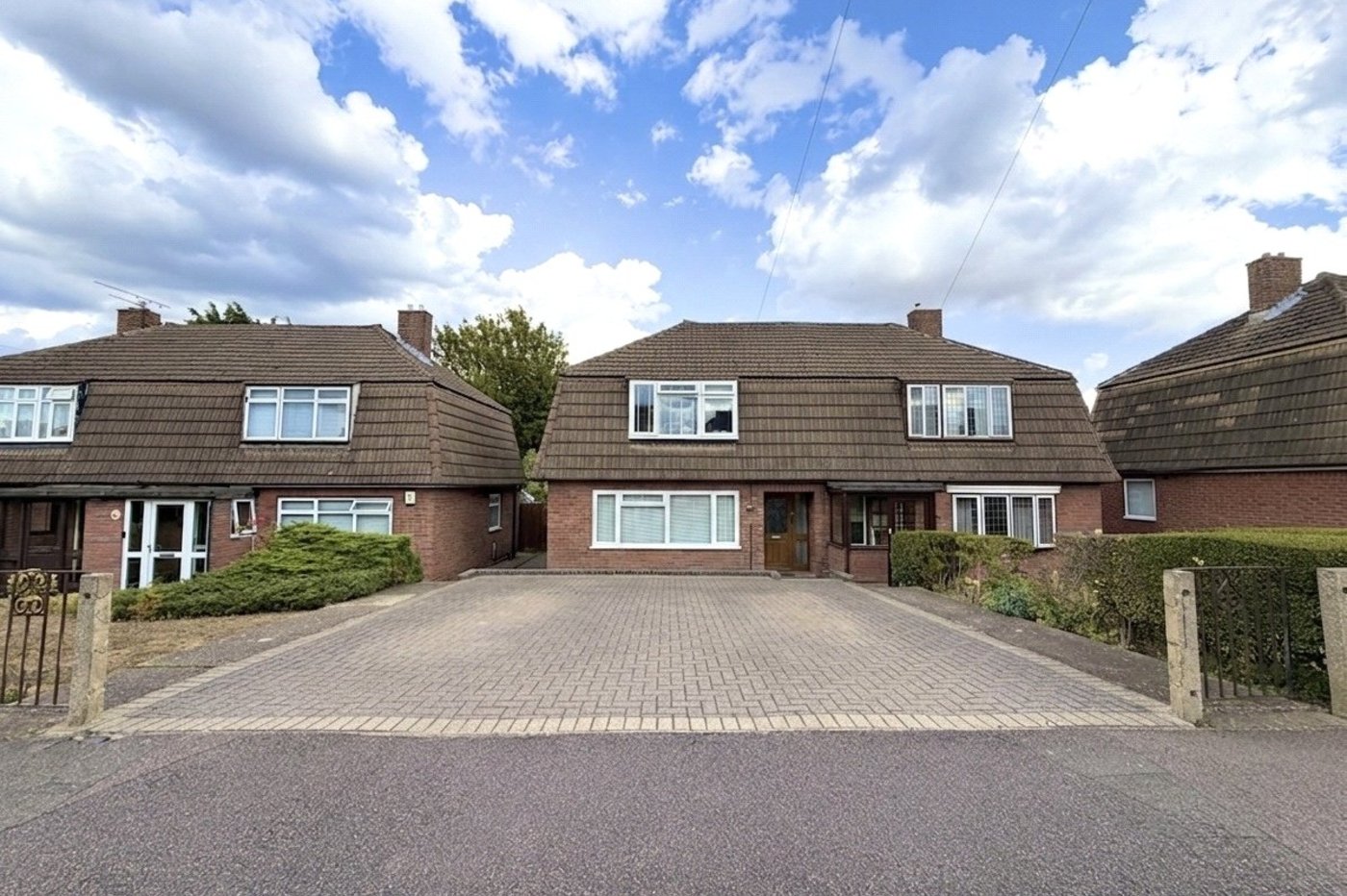 3 bedroom house for sale in Rochester | Robinson Michael & Jackson