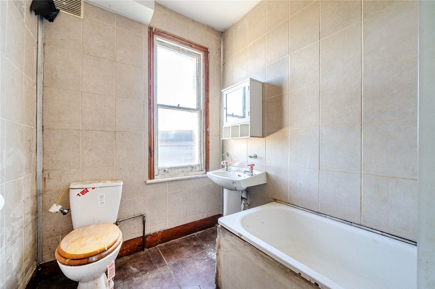 3 bedroom house for sale in Forest Hill | Robinson Jackson