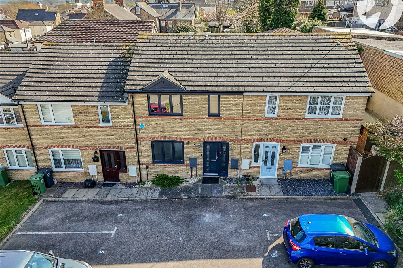 2 bedroom house for sale in West Dartford | Robinson Jackson