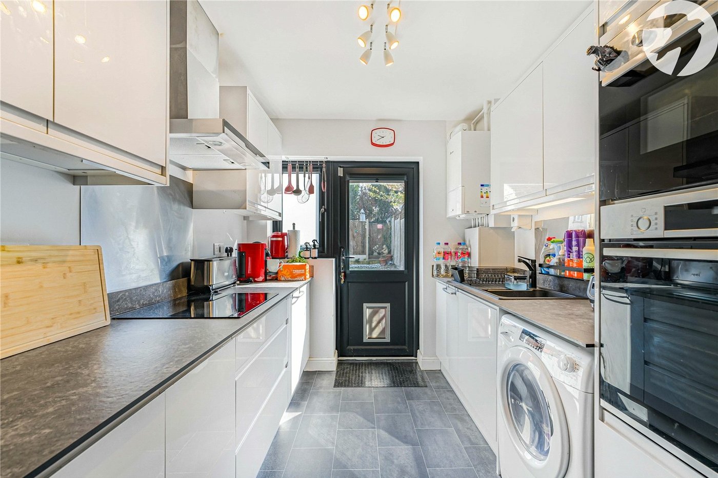 2 bedroom house for sale in West Dartford | Robinson Jackson