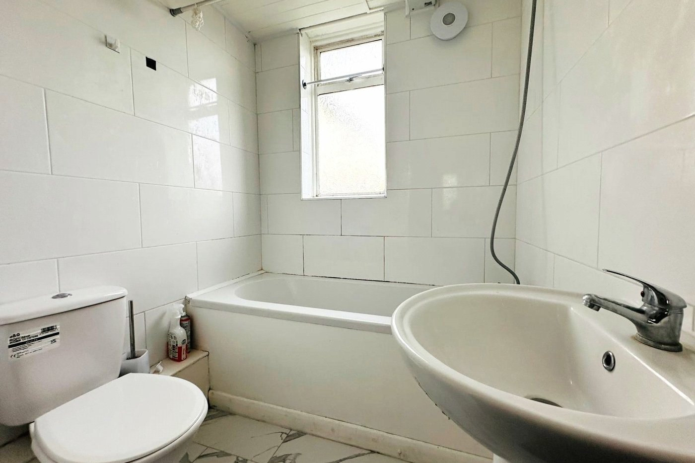 3 bedroom house for sale in Bromley | Robinson Jackson