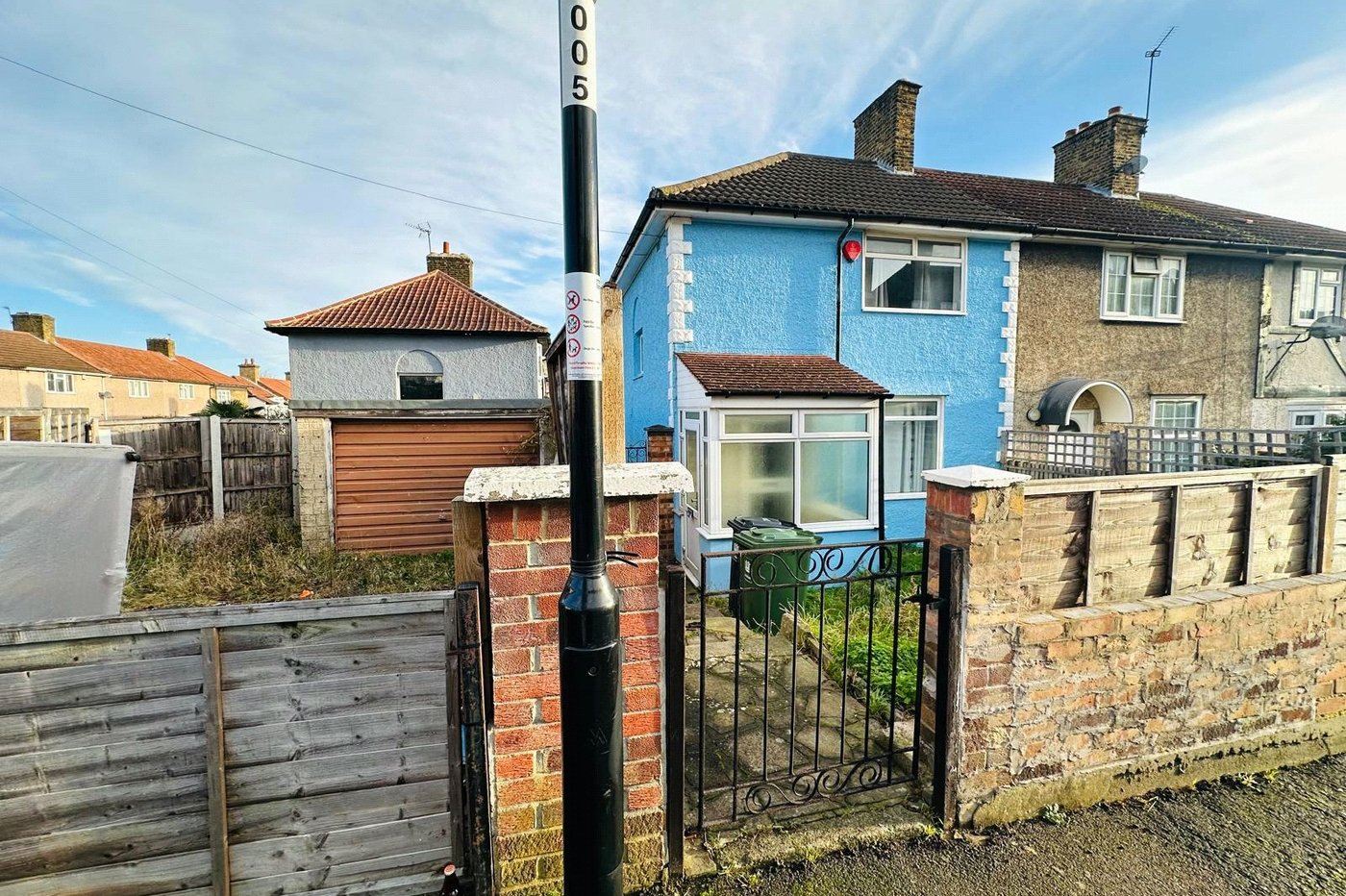 3 bedroom house for sale in Bromley | Robinson Jackson