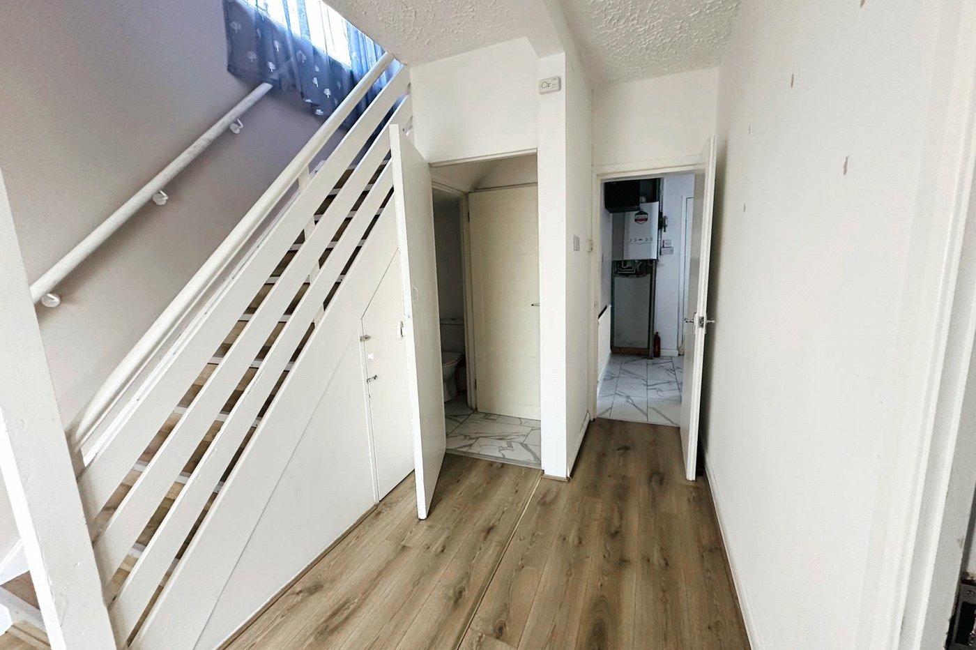 3 bedroom house for sale in Bromley | Robinson Jackson