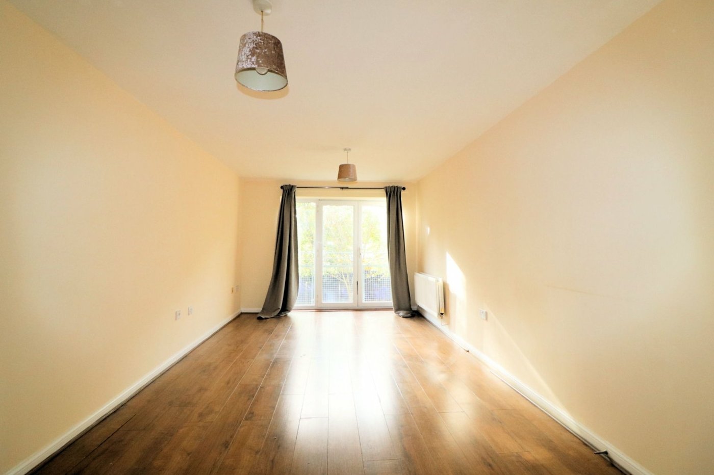 2 bedroom property for sale in Chichester Wharf | Robinson Jackson