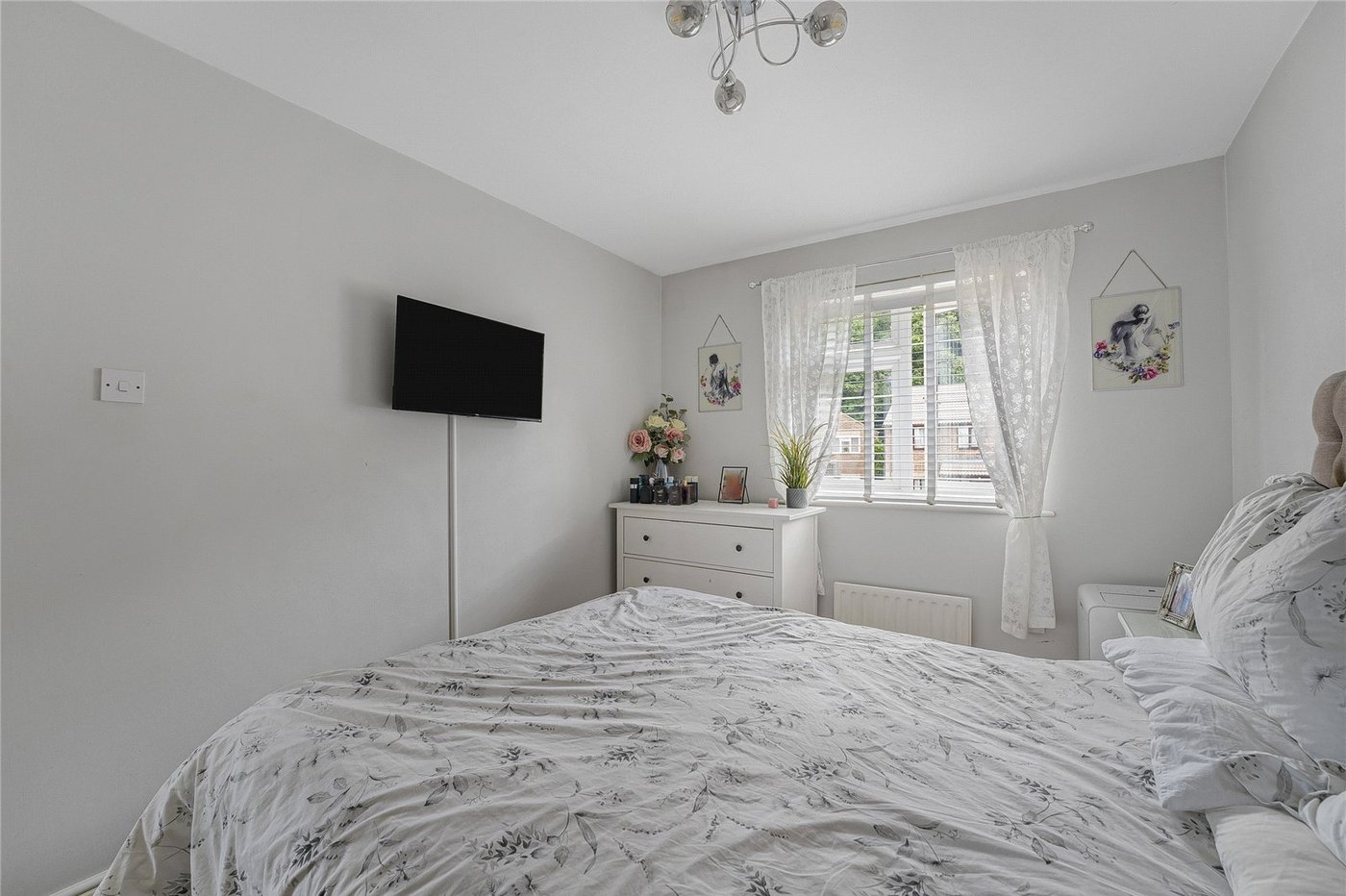 3 bedroom house for sale in Greenhithe | Robinson Jackson