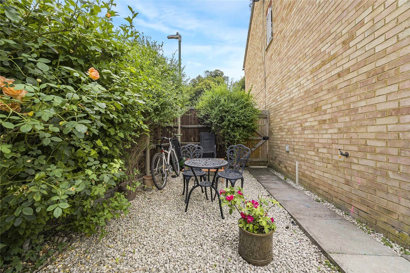 3 bedroom house for sale in Greenhithe | Robinson Jackson