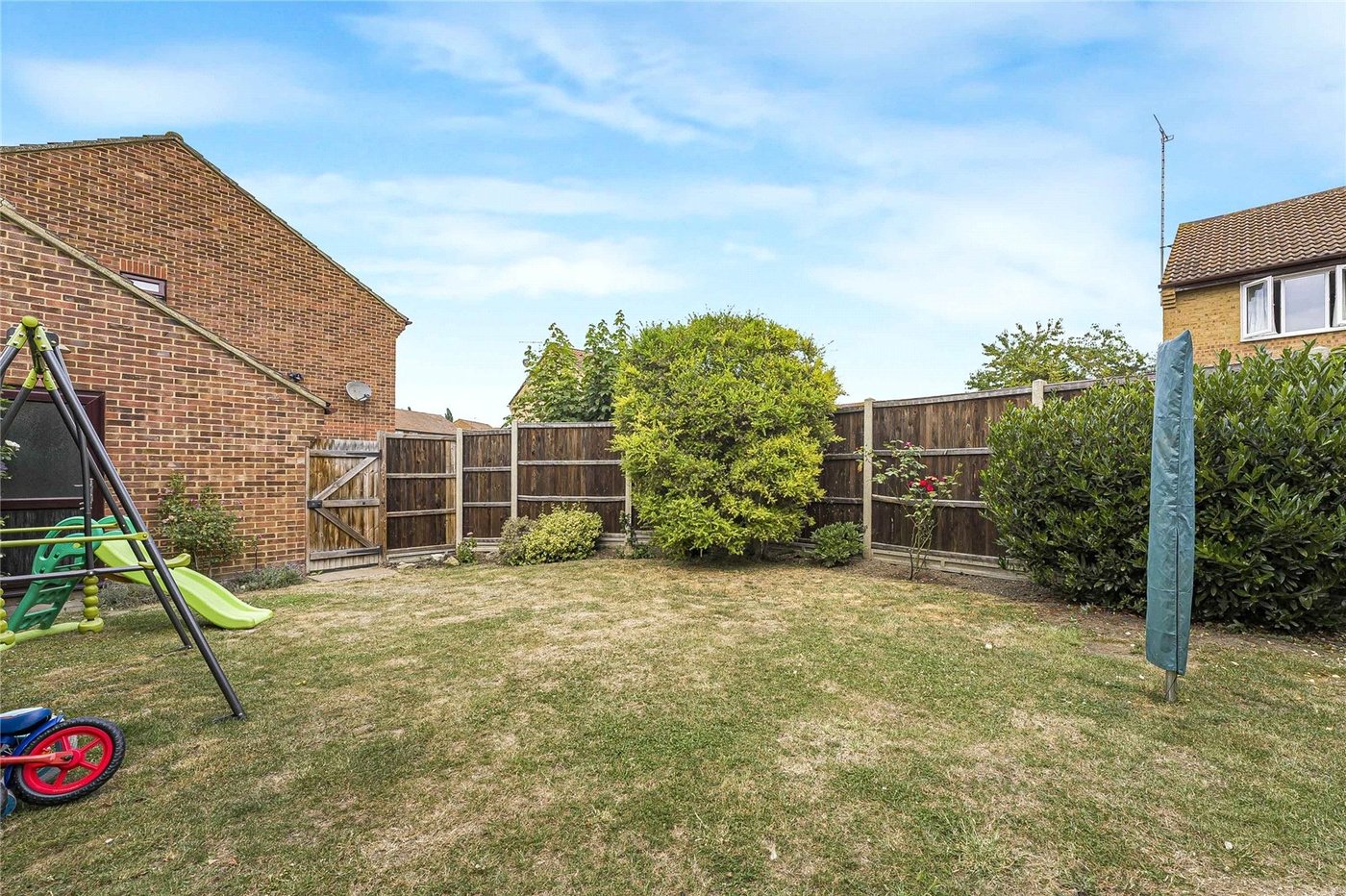 3 bedroom house for sale in Greenhithe | Robinson Jackson
