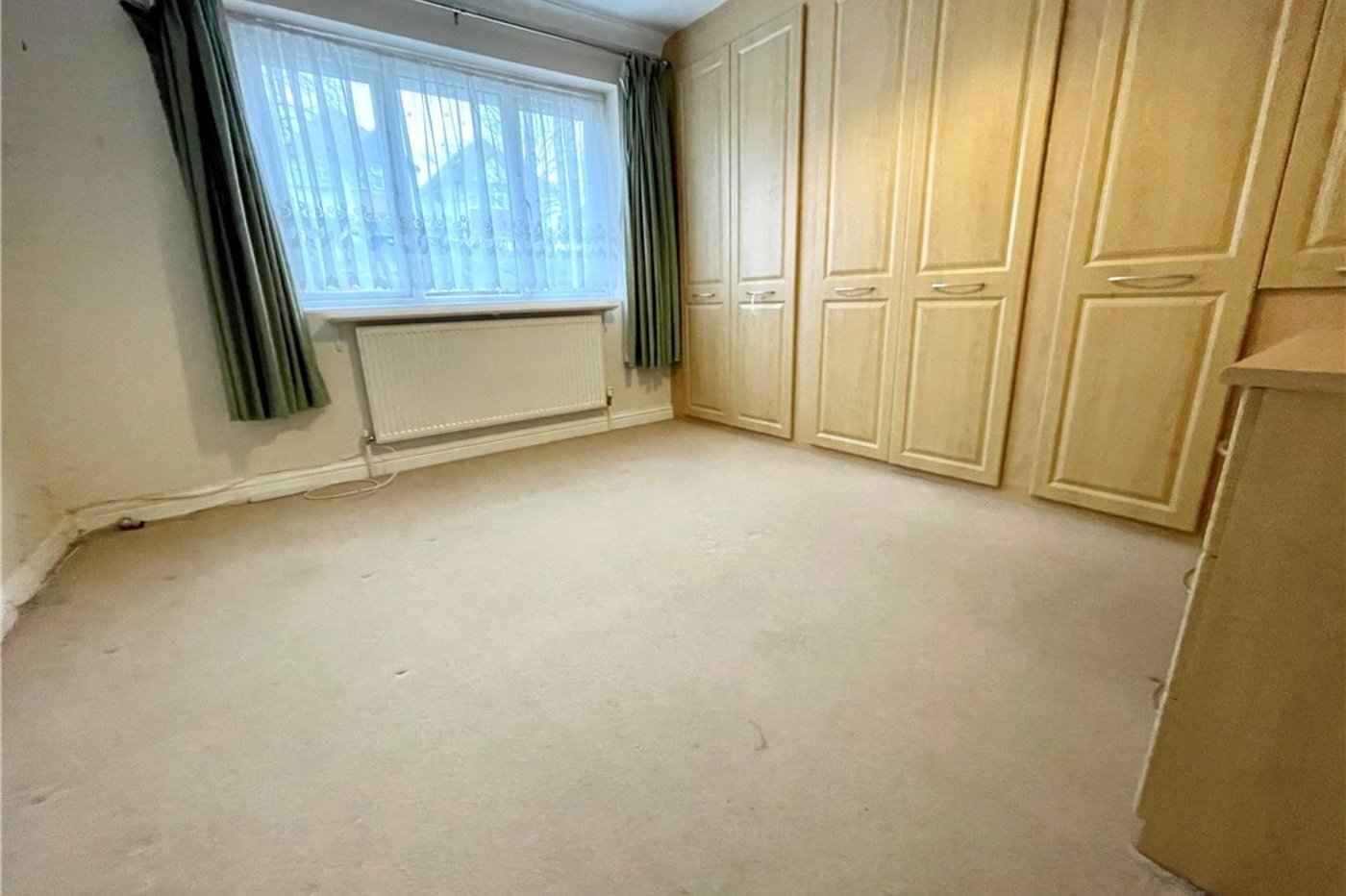 3 bedroom bungalow for sale in Orpington | Robinson Jackson