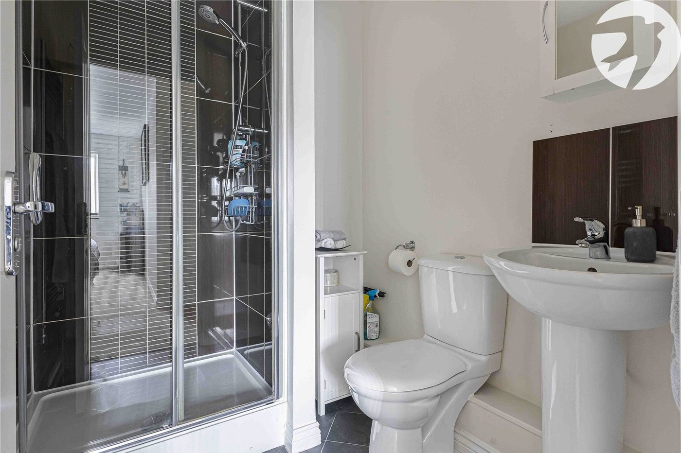 2 bedroom property for sale in Silver Streak Way | Robinson Michael & Jackson