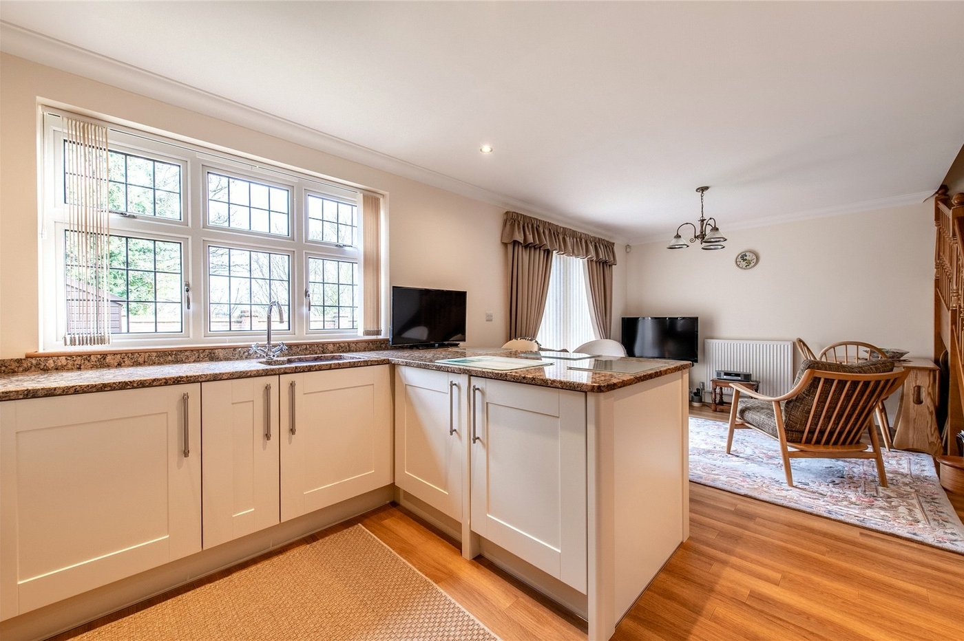 4 bedroom house for sale in Northfleet | Robinson Michael & Jackson