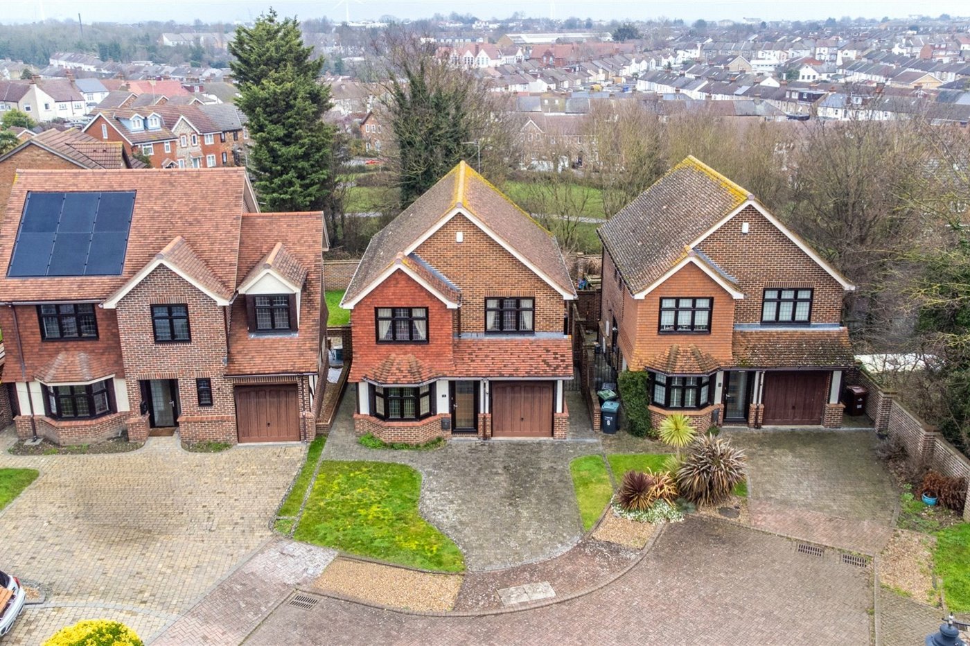 4 bedroom house for sale in Northfleet | Robinson Michael & Jackson