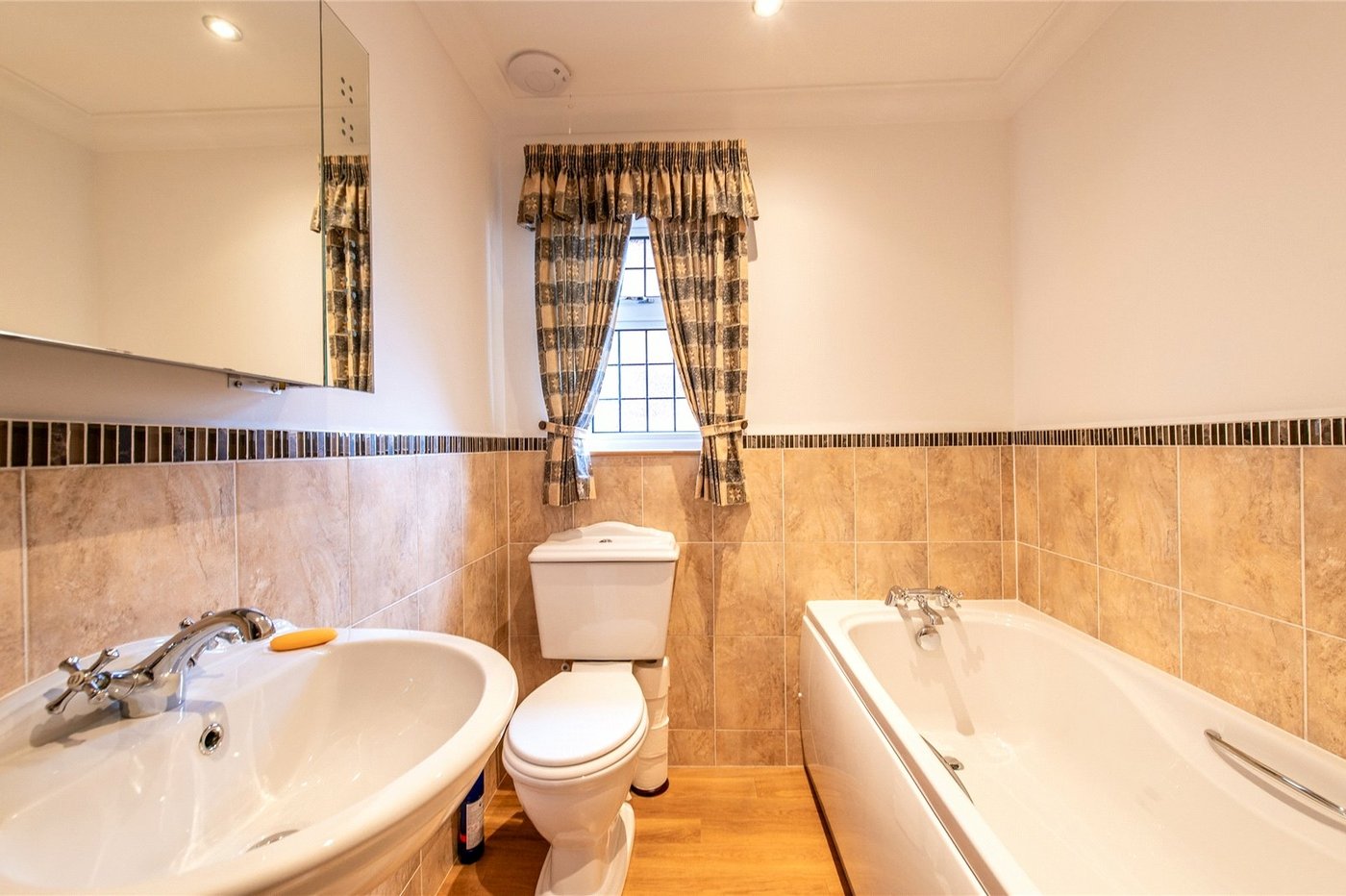 4 bedroom house for sale in Northfleet | Robinson Michael & Jackson