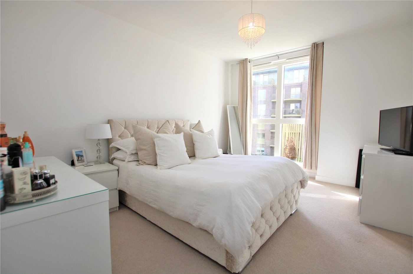 1 bedroom property for sale in Kidbrooke Village | Robinson Jackson