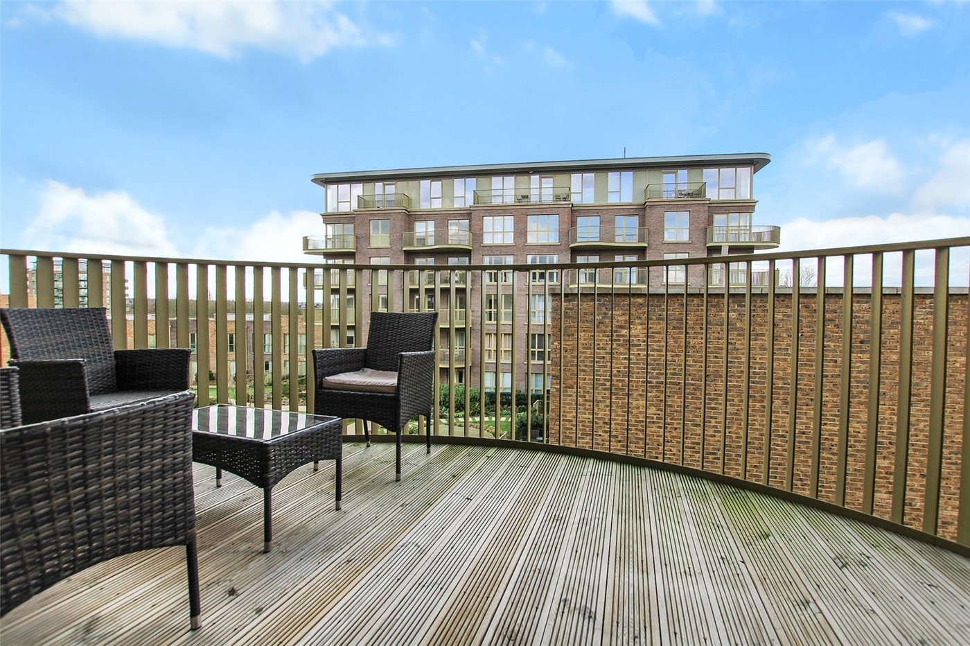 1 bedroom property for sale in Kidbrooke Village | Robinson Jackson
