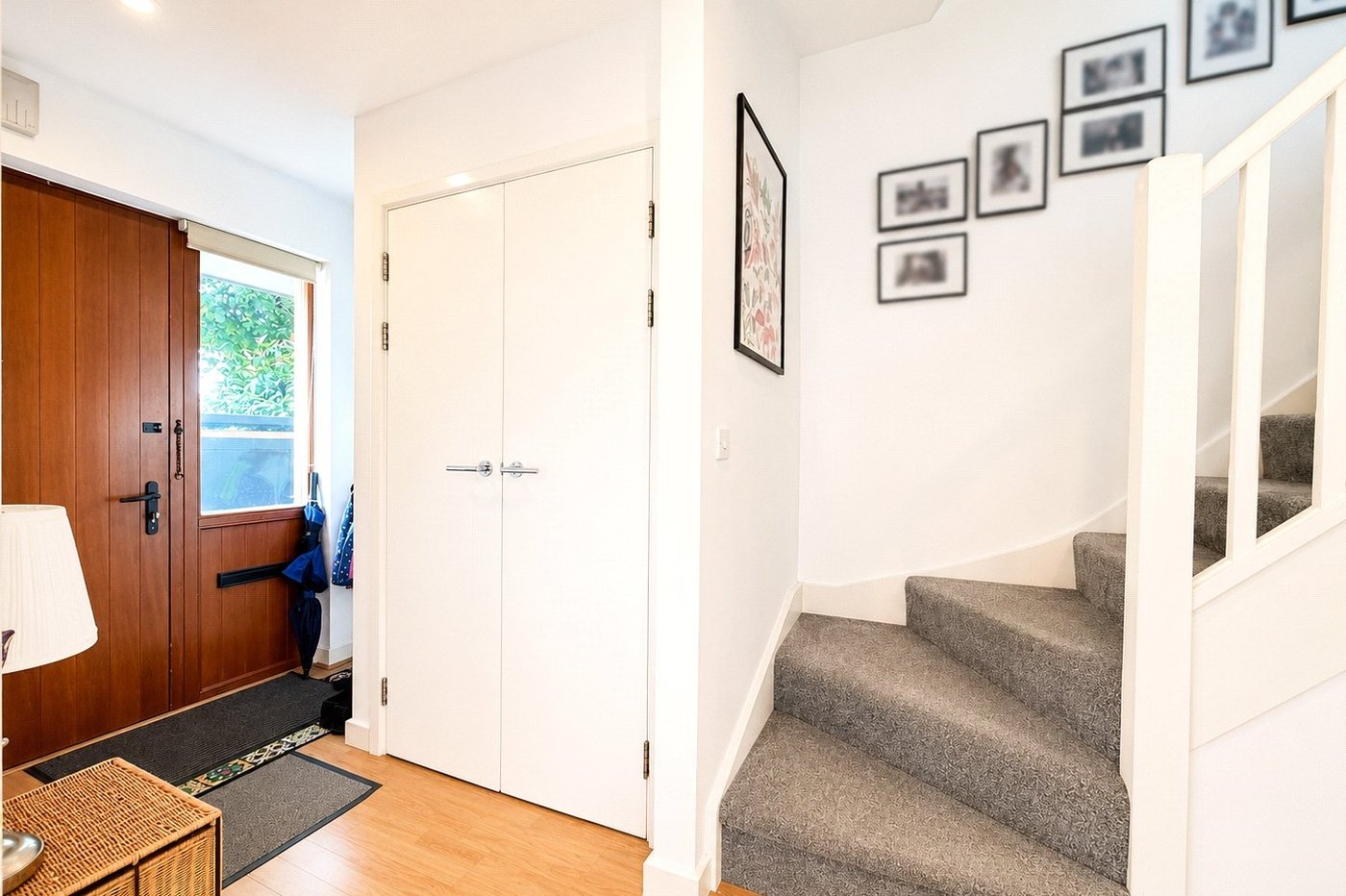 3 bedroom house for sale in London | Robinson Jackson