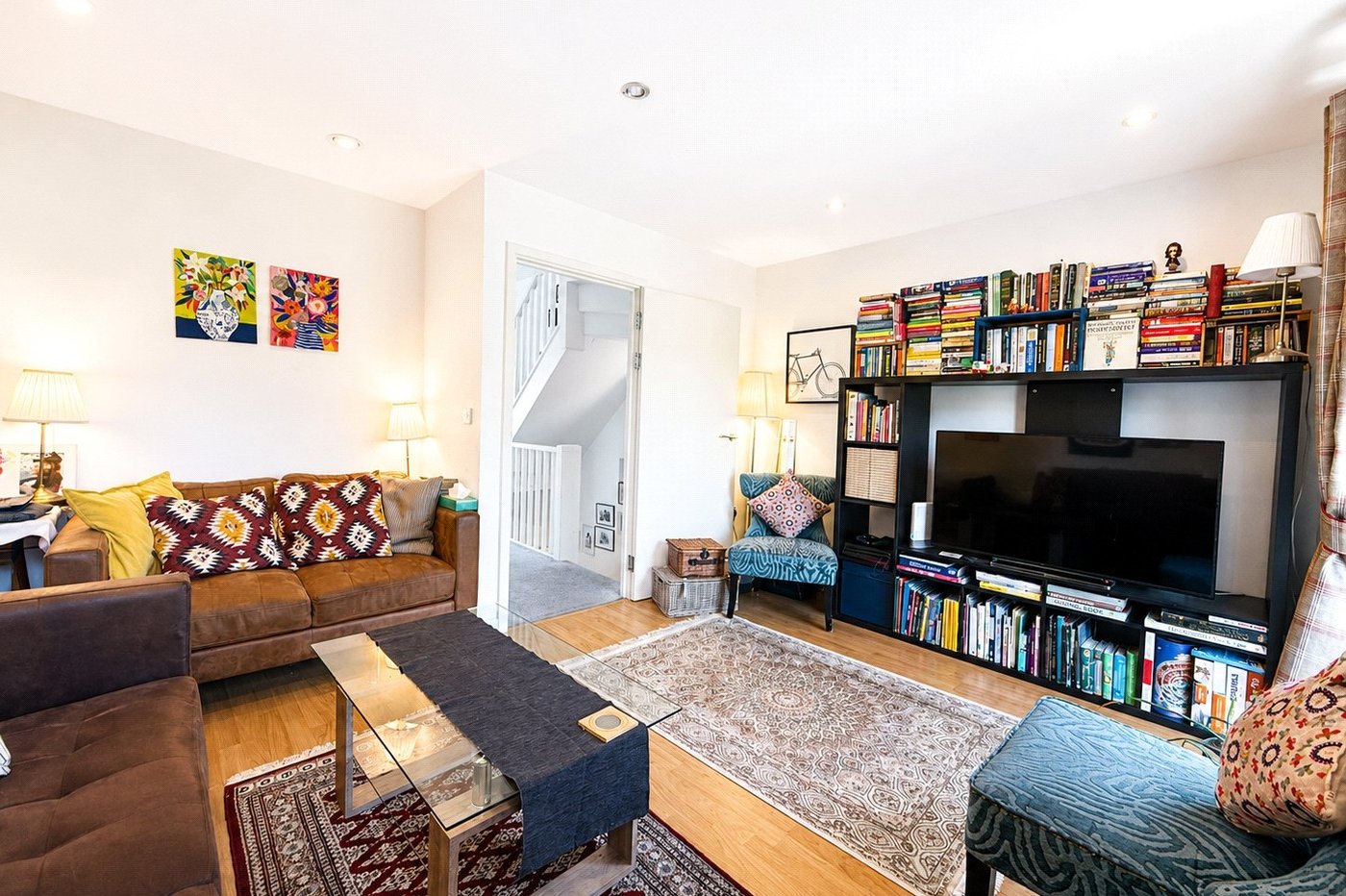 3 bedroom house for sale in London | Robinson Jackson