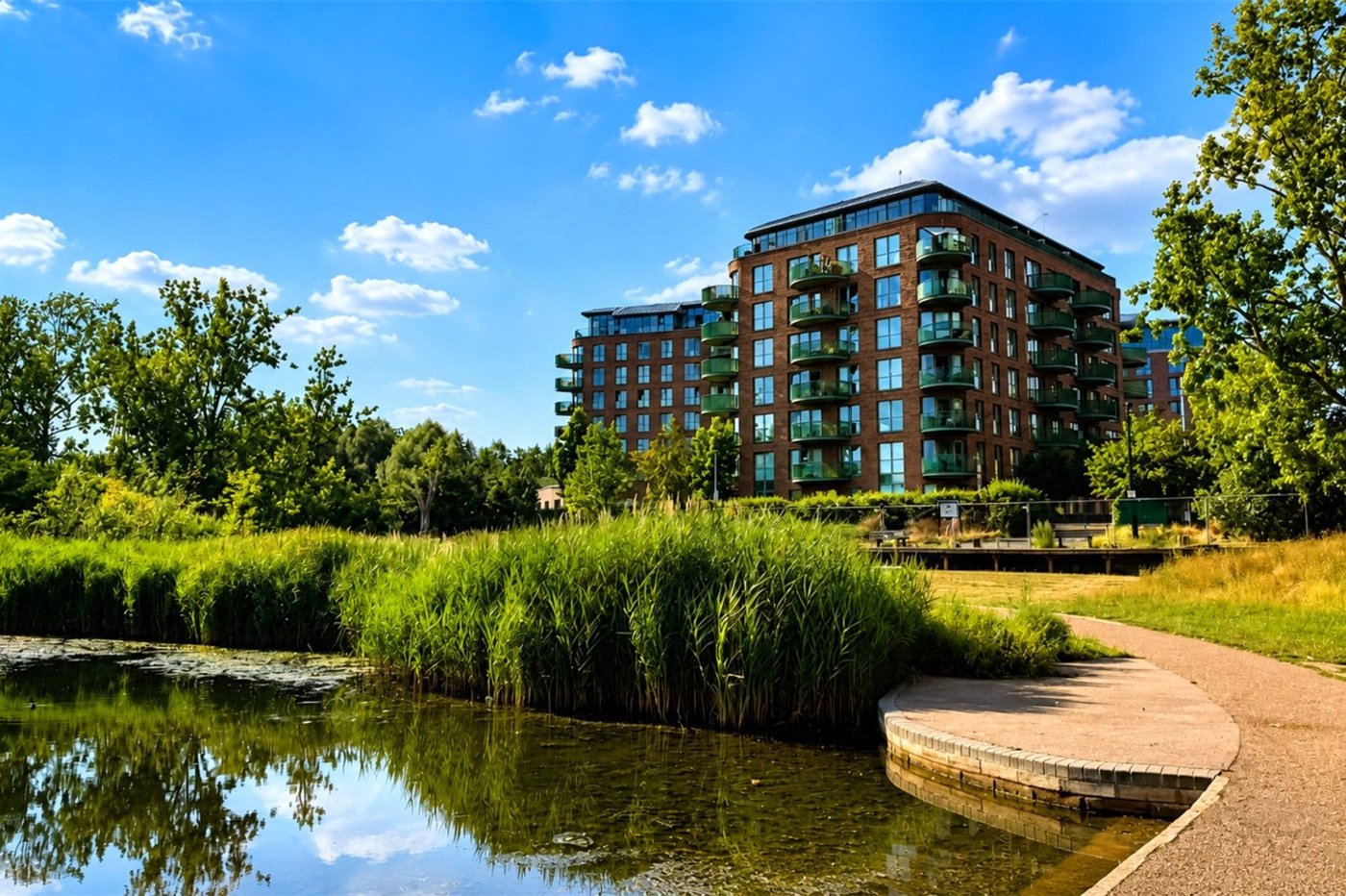 1 bedroom property for sale in London | Robinson Jackson