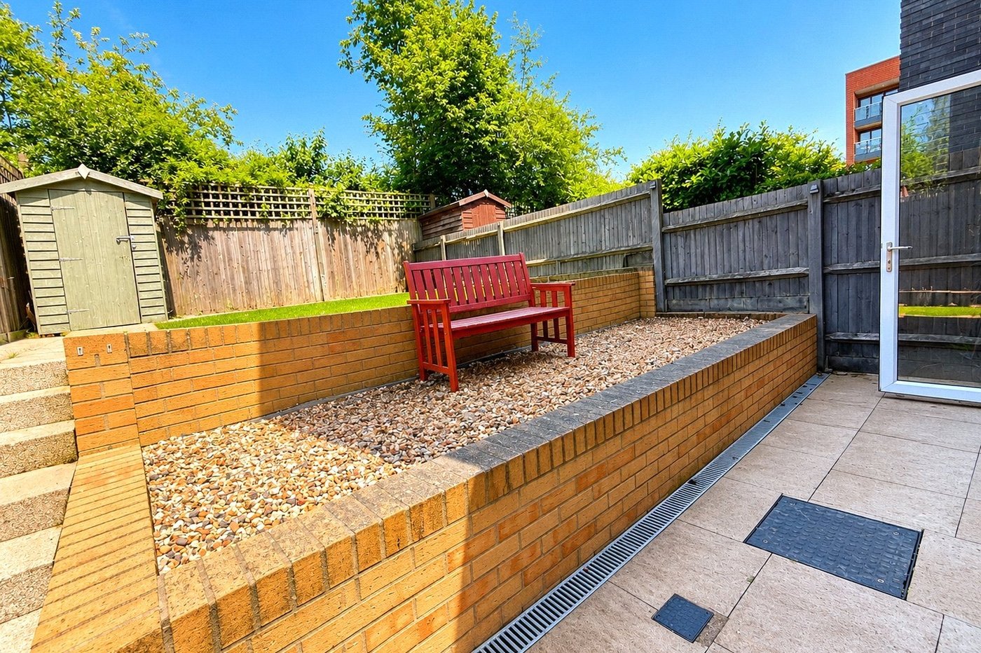 3 bedroom house for sale in London | Robinson Jackson
