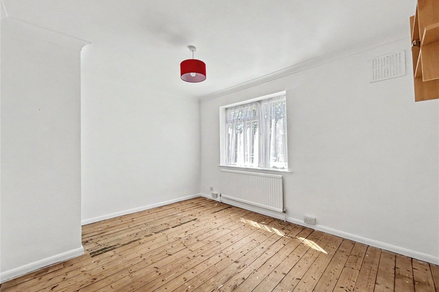 2 bedroom house for sale in Rainham | Robinson Michael & Jackson