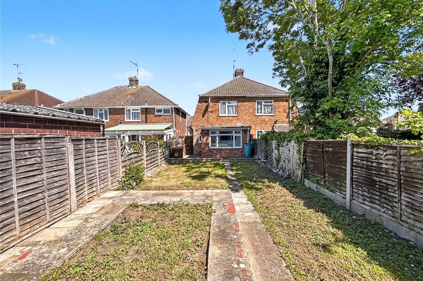2 bedroom house for sale in Rainham | Robinson Michael & Jackson