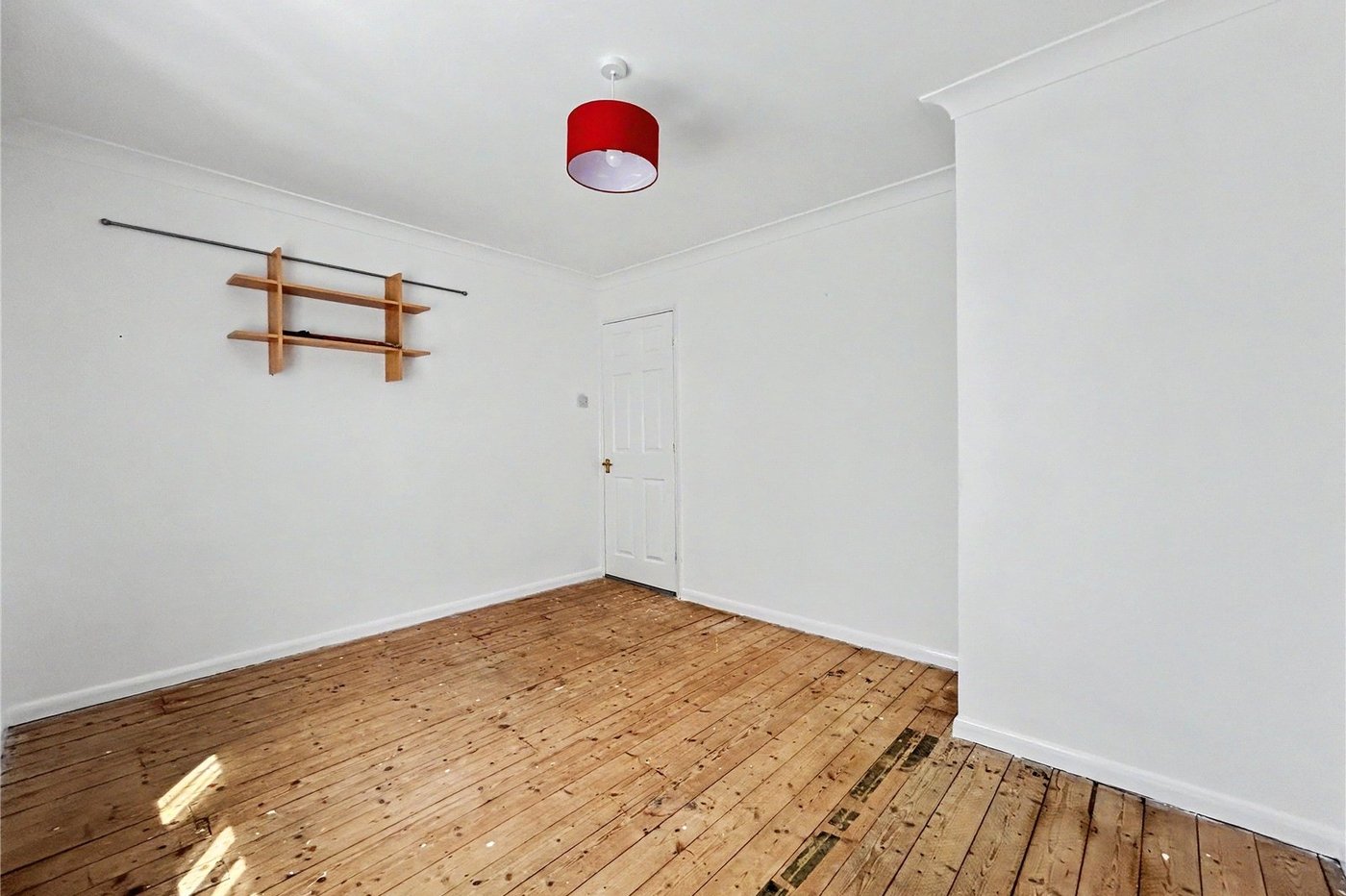 2 bedroom house for sale in Rainham | Robinson Michael & Jackson