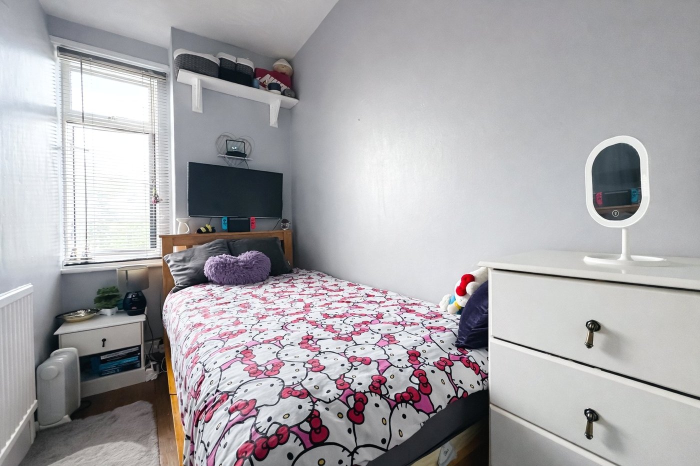 3 bedroom house for sale in London | Robinson Jackson