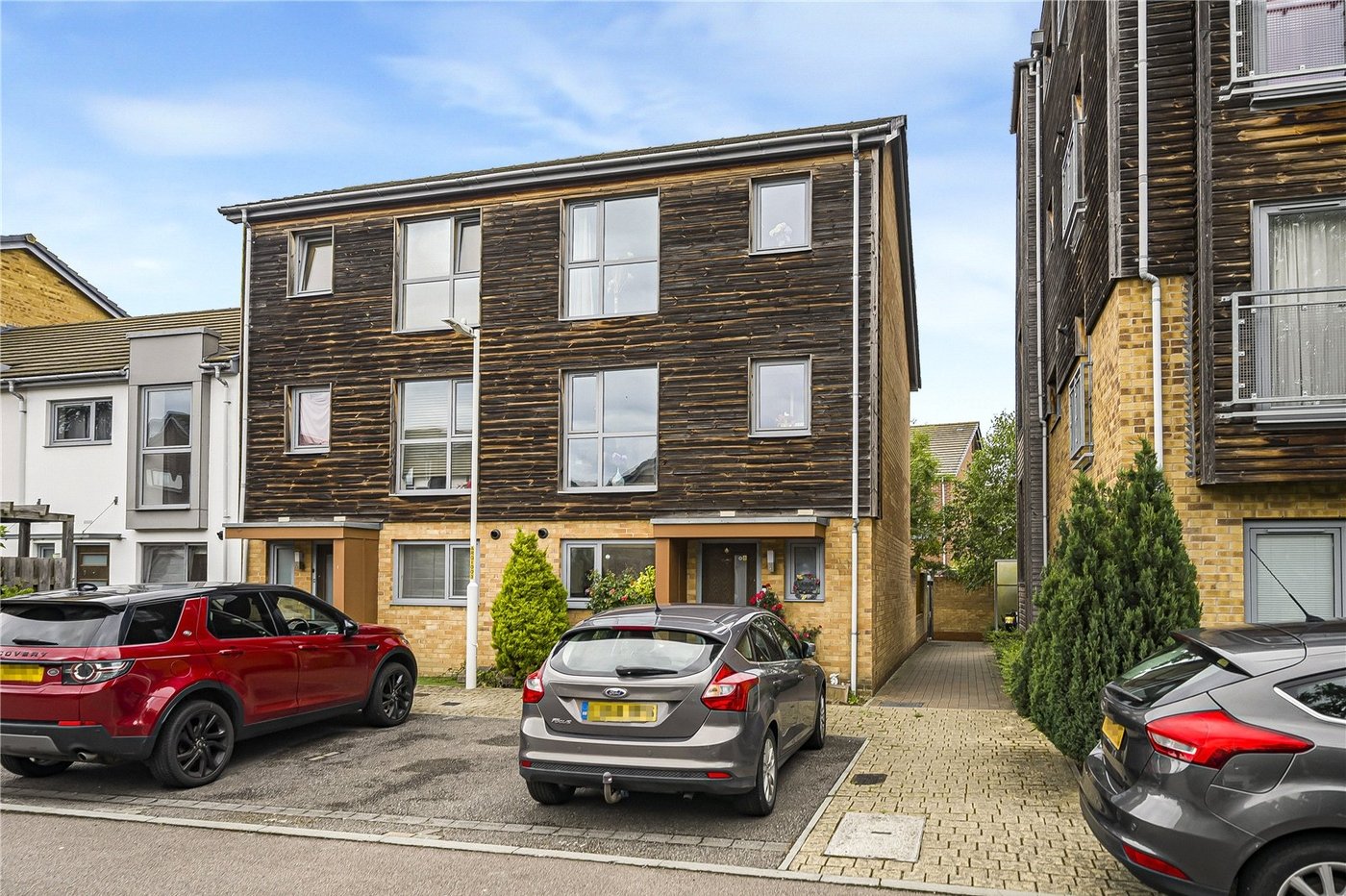 4 bedroom house for sale in Dartford | Robinson Jackson