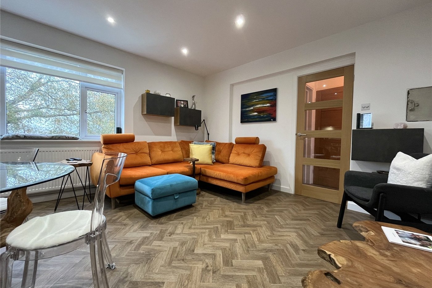 2 bedroom property for sale in Walderslade | Robinson Michael & Jackson