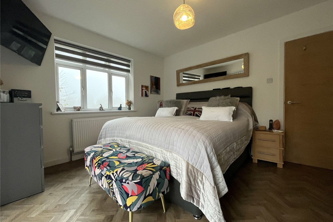 2 bedroom property for sale in Walderslade | Robinson Michael & Jackson