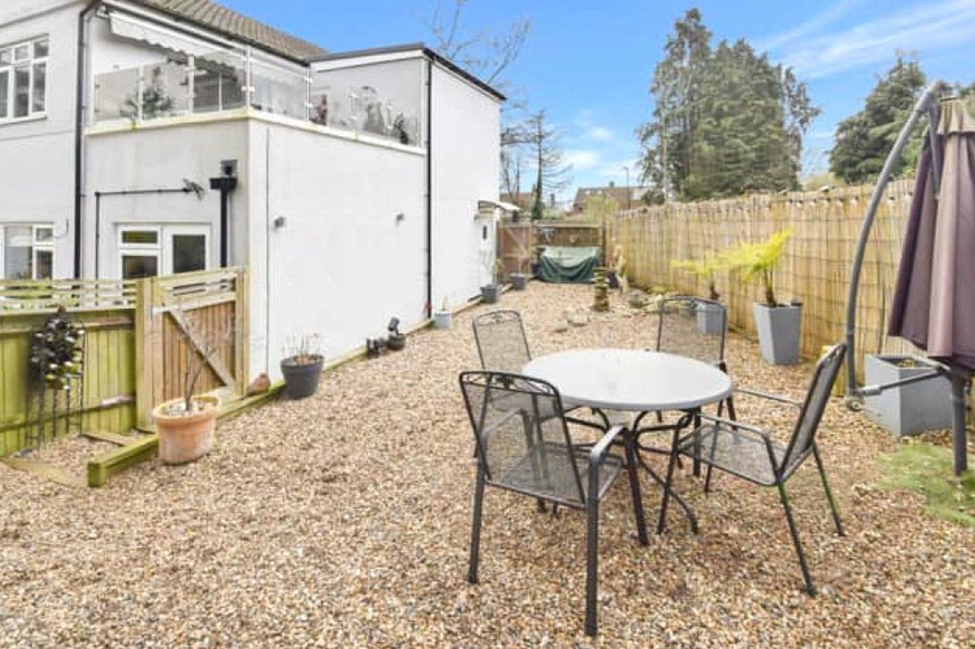 2 bedroom property for sale in Walderslade | Robinson Michael & Jackson