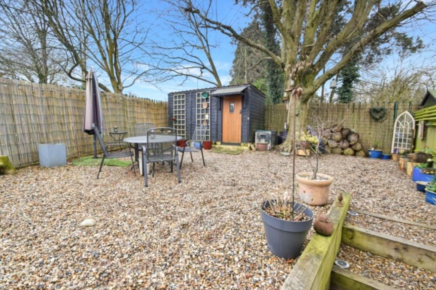 2 bedroom property for sale in Walderslade | Robinson Michael & Jackson