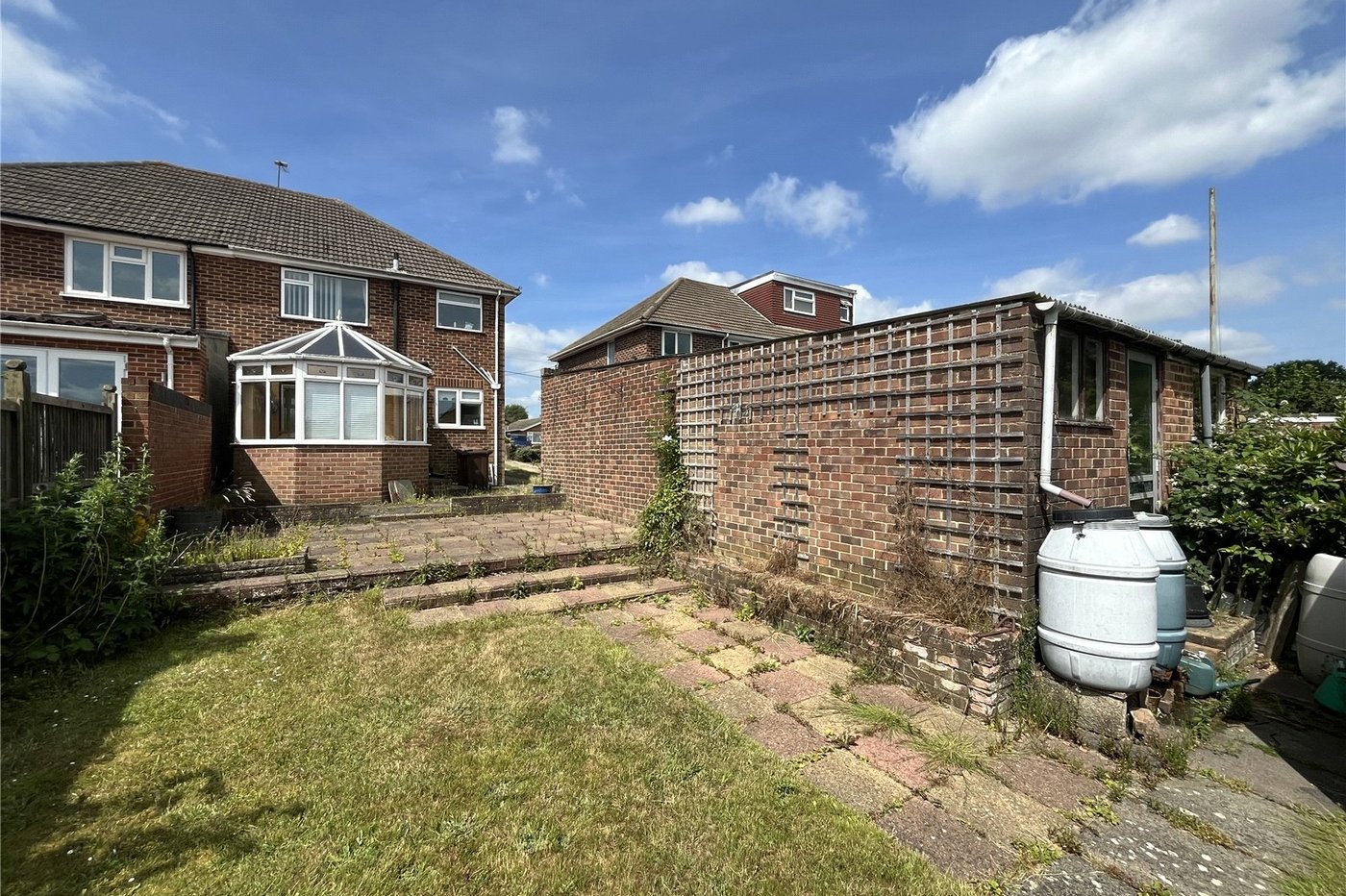 3 bedroom house for sale in Walderslade | Robinson Michael & Jackson