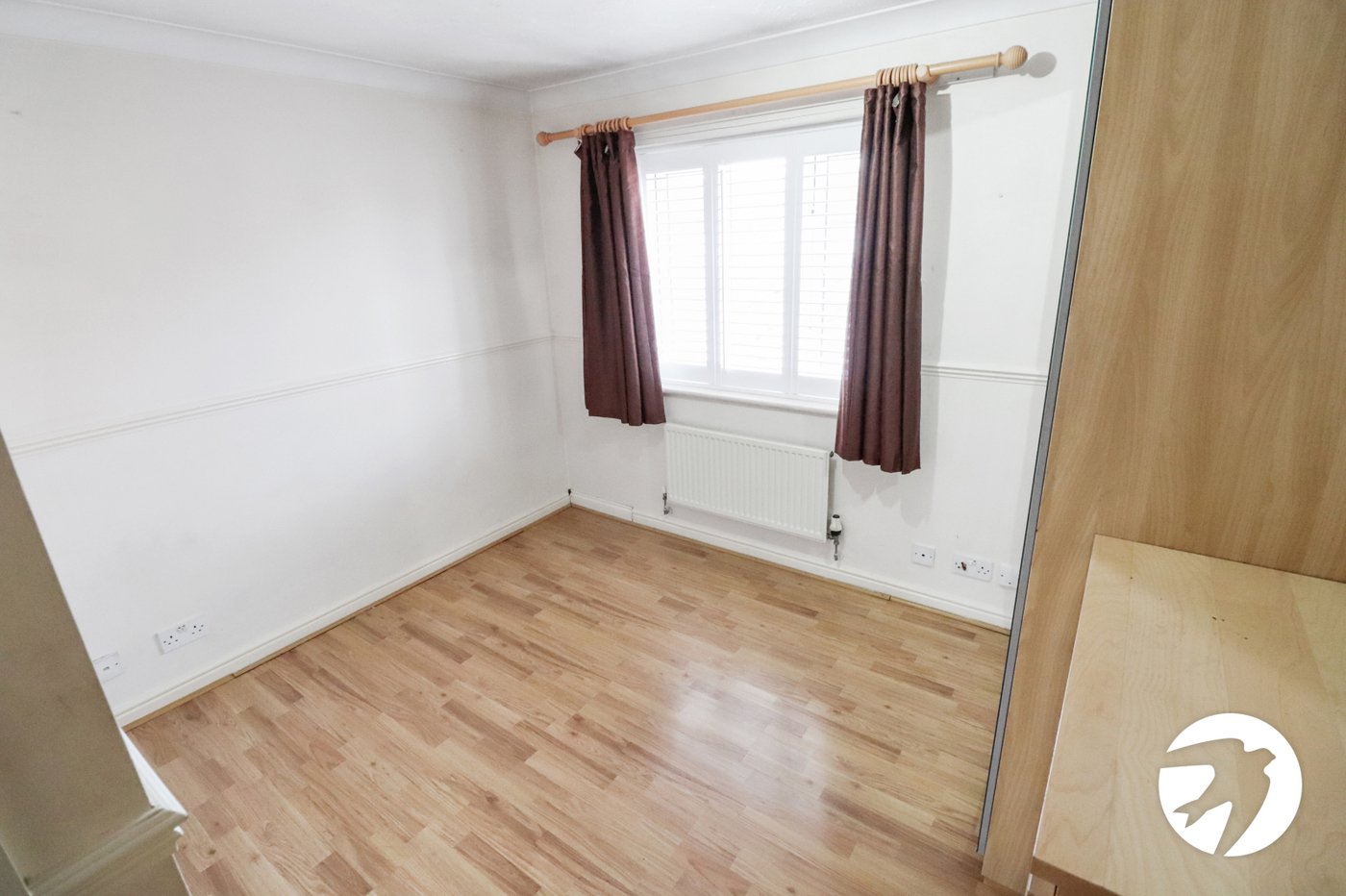 2 bedroom house for sale in London | Robinson Jackson