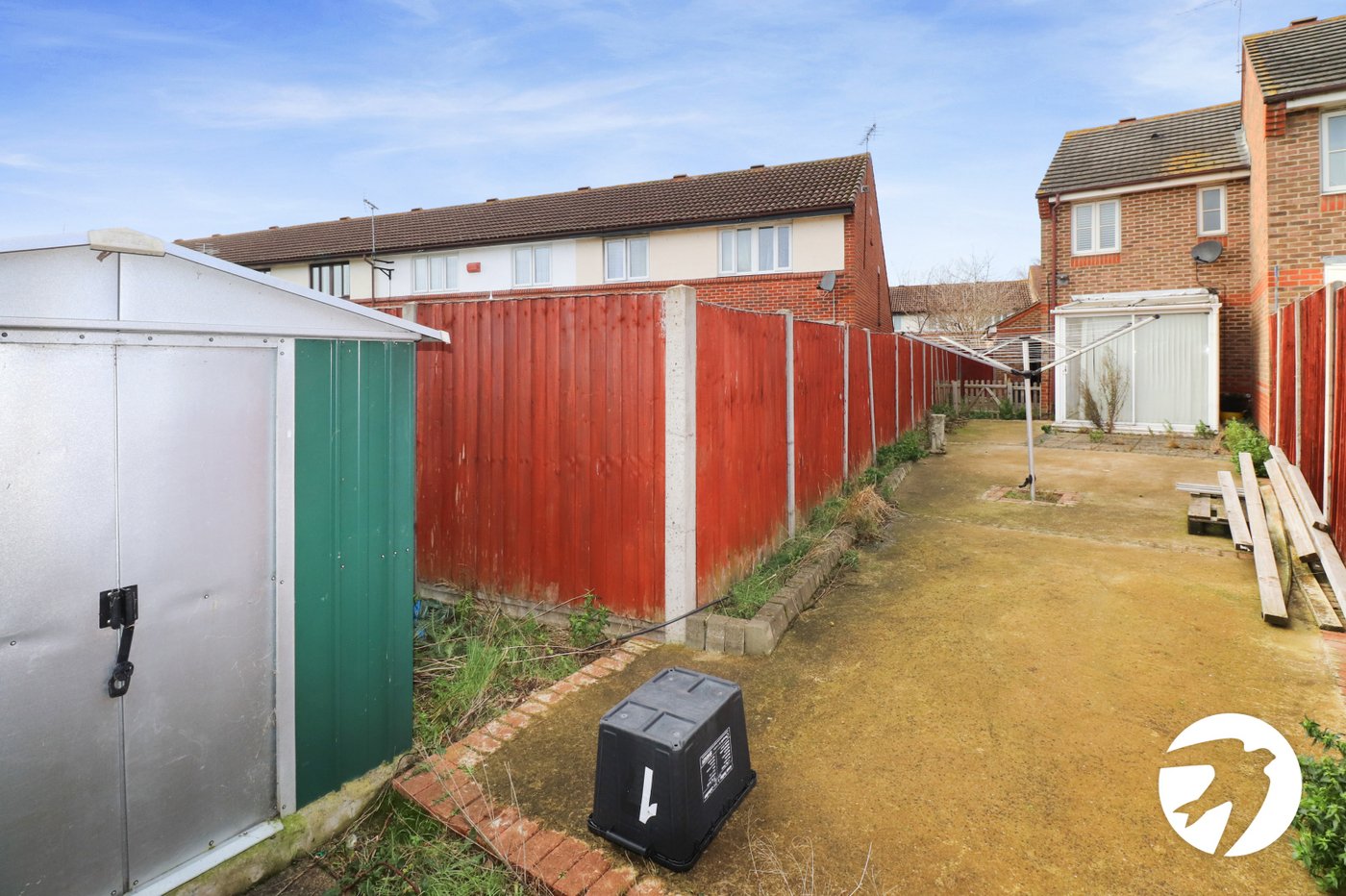 2 bedroom house for sale in London | Robinson Jackson