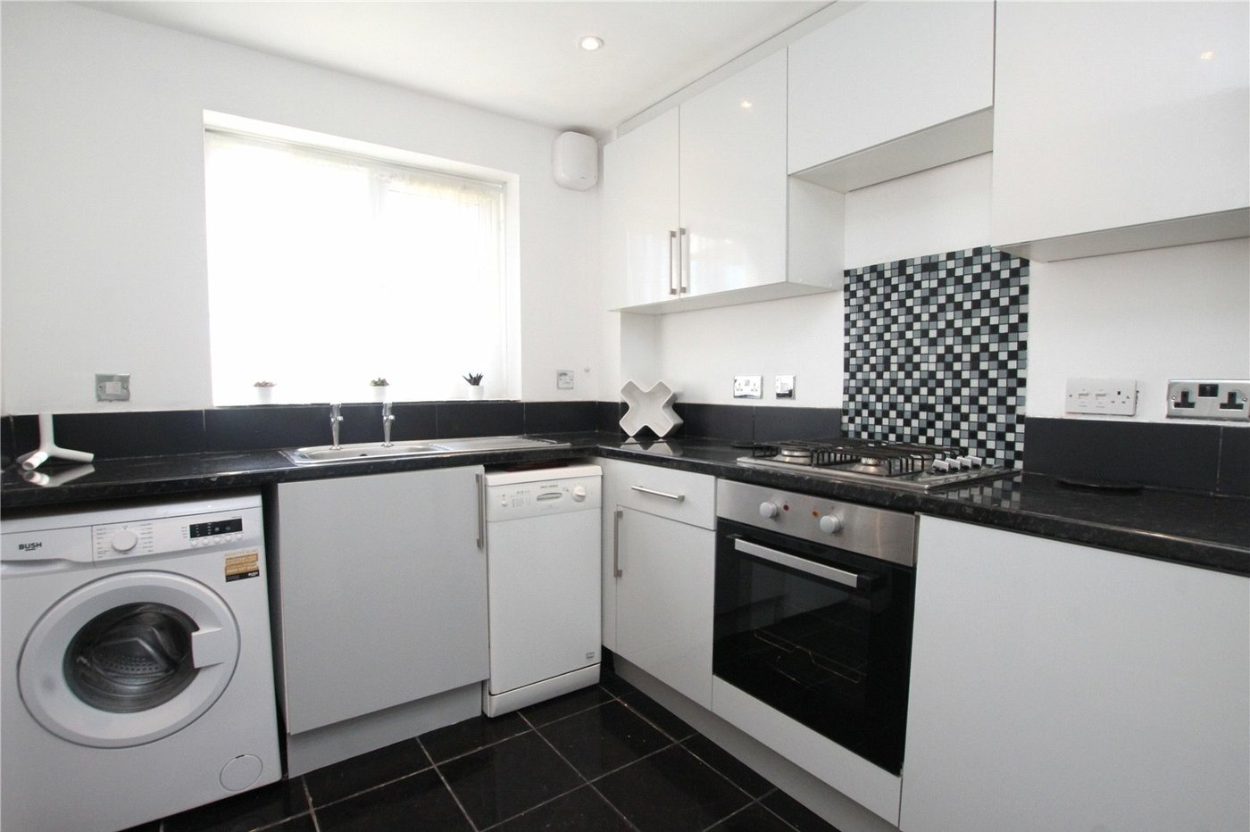 2 bedroom house for sale in Plumstead | Robinson Jackson