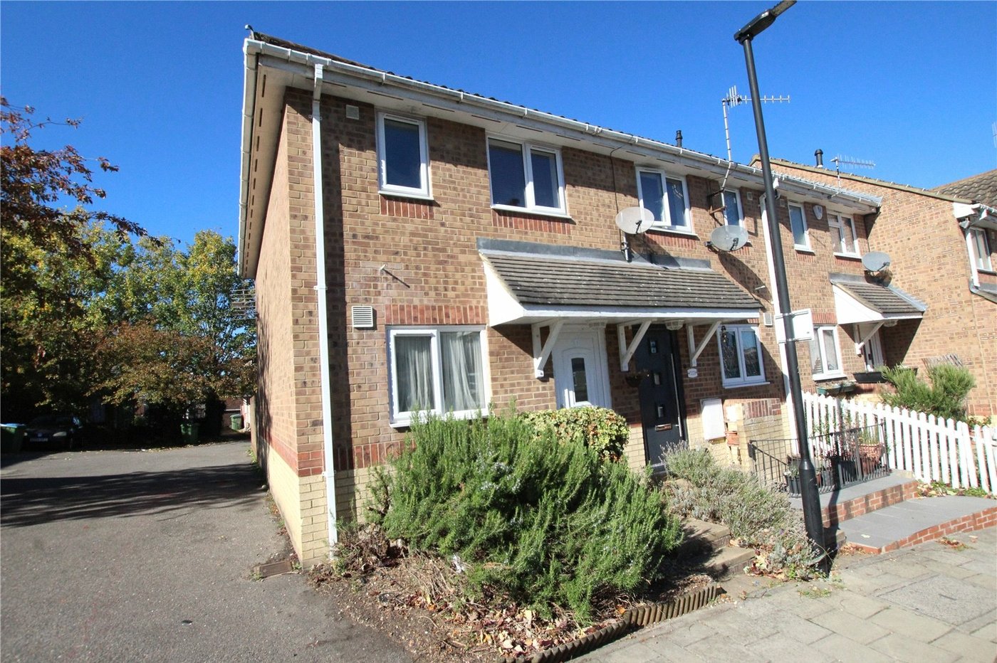 2 bedroom house for sale in Plumstead | Robinson Jackson