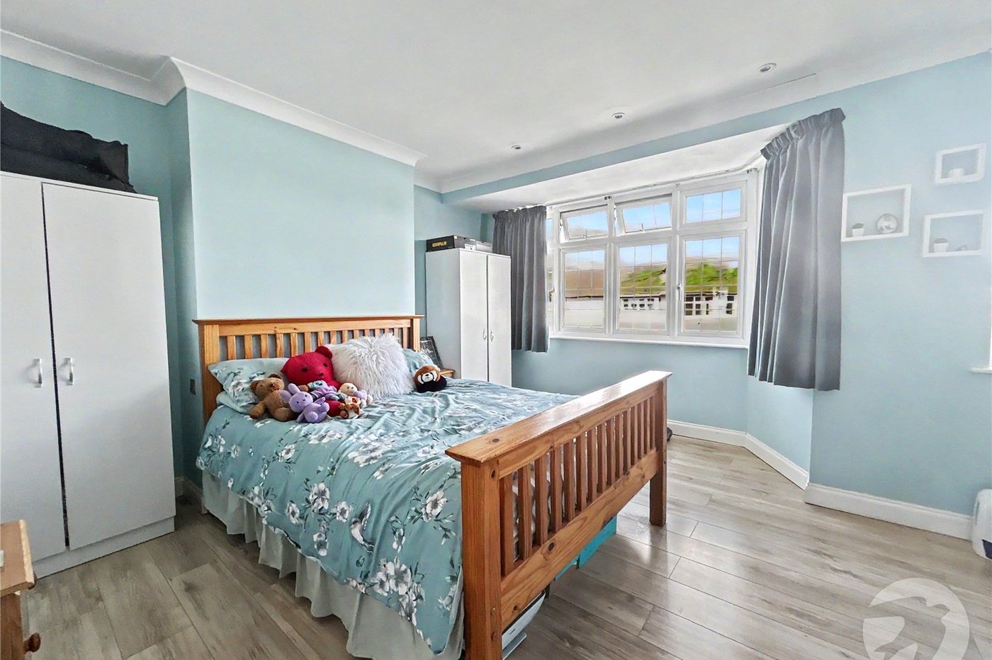 3 bedroom house for sale in South Welling | Robinson Jackson