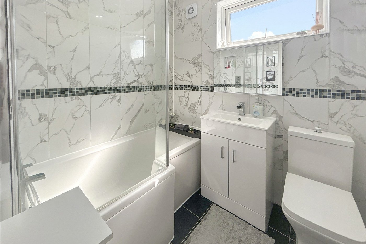 2 bedroom house for sale in South Welling | Robinson Jackson