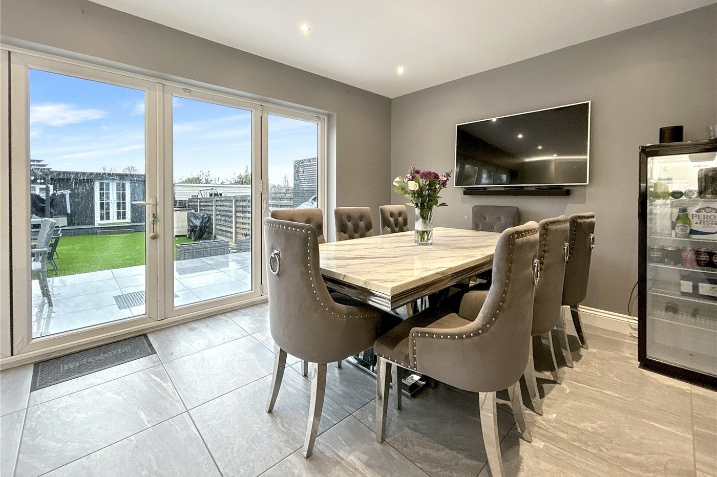 3 bedroom house for sale in South Welling | Robinson Jackson