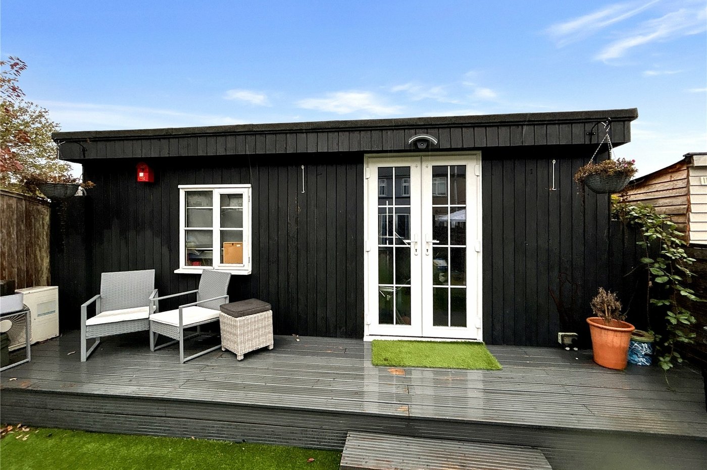 3 bedroom house for sale in South Welling | Robinson Jackson