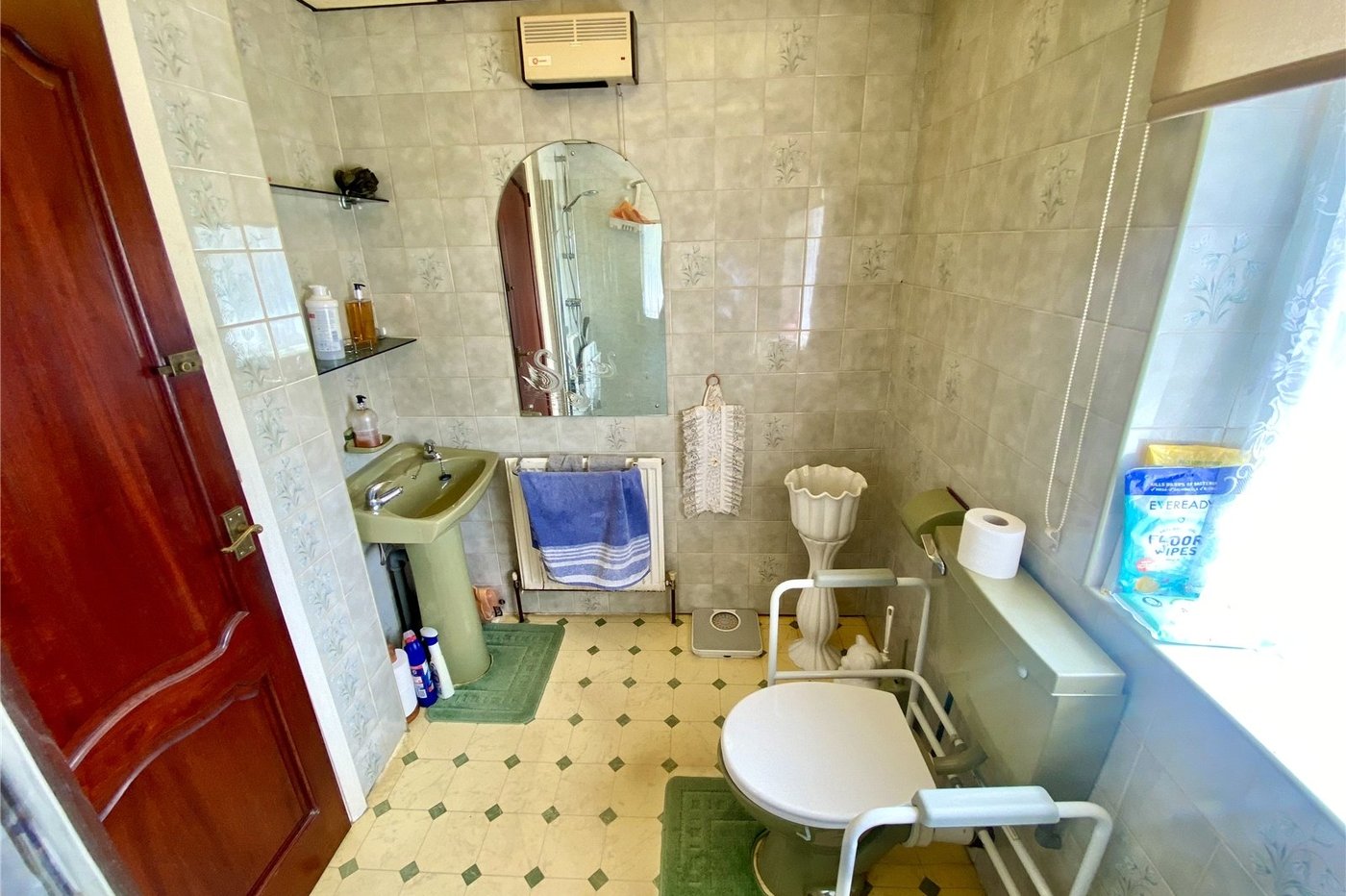 3 bedroom house for sale in Welling | Robinson Jackson