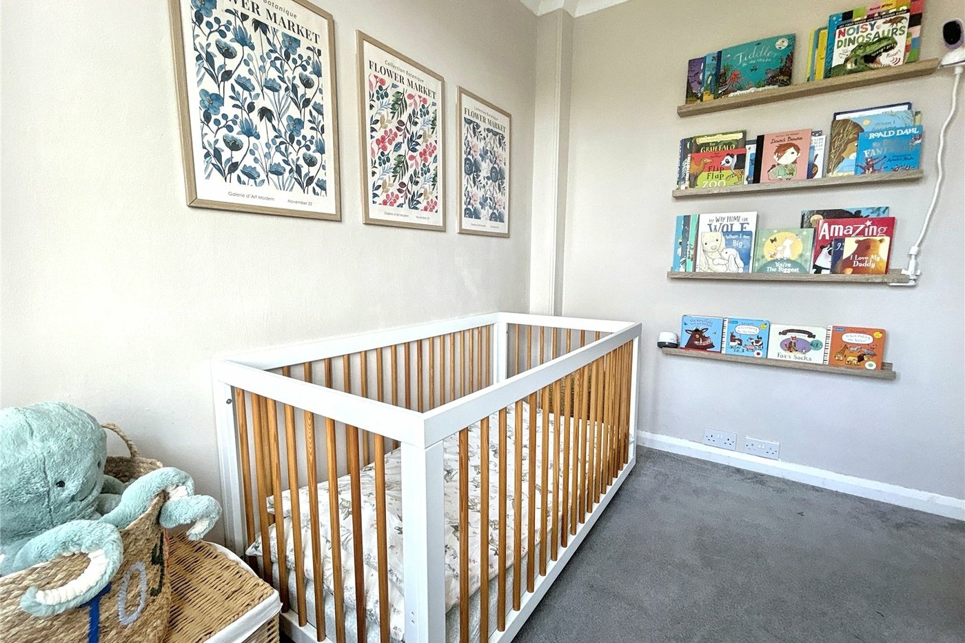 3 bedroom house for sale in Welling | Robinson Jackson