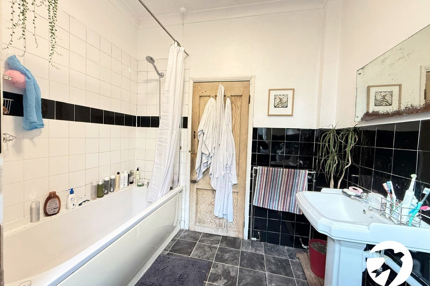 3 bedroom house for sale in Ladywell | Robinson Jackson