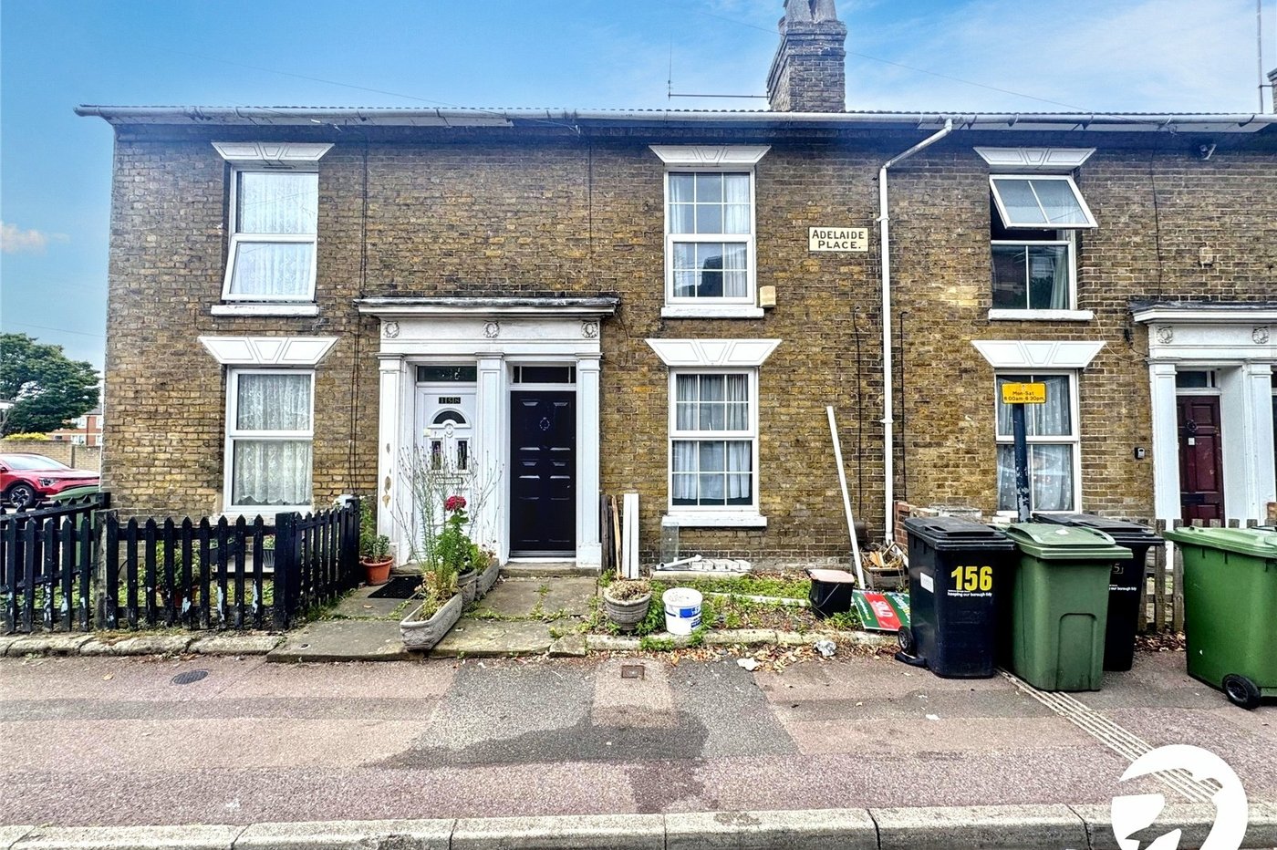 2 bedroom house for sale in Maidstone | Robinson Michael & Jackson